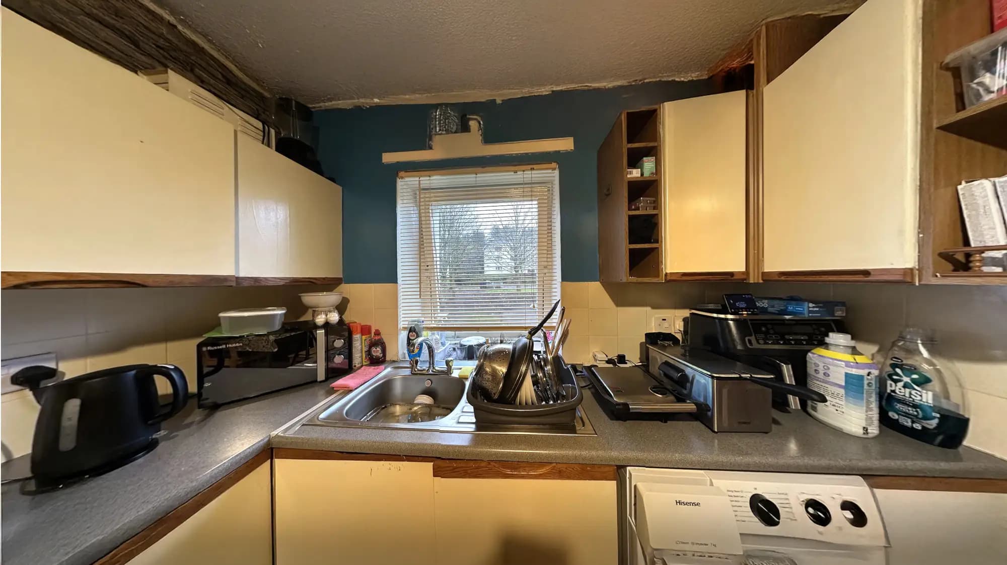 property photo 5 of 23