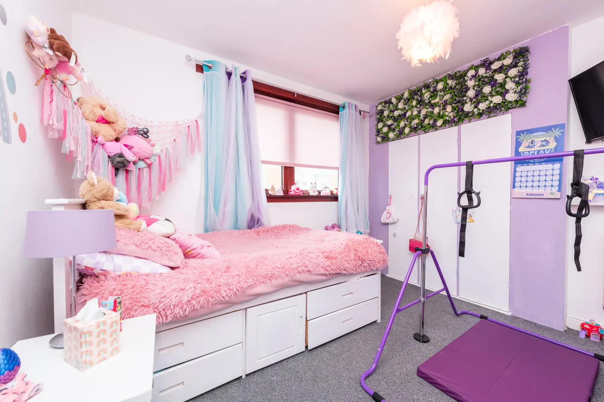 property photo 18 of 36