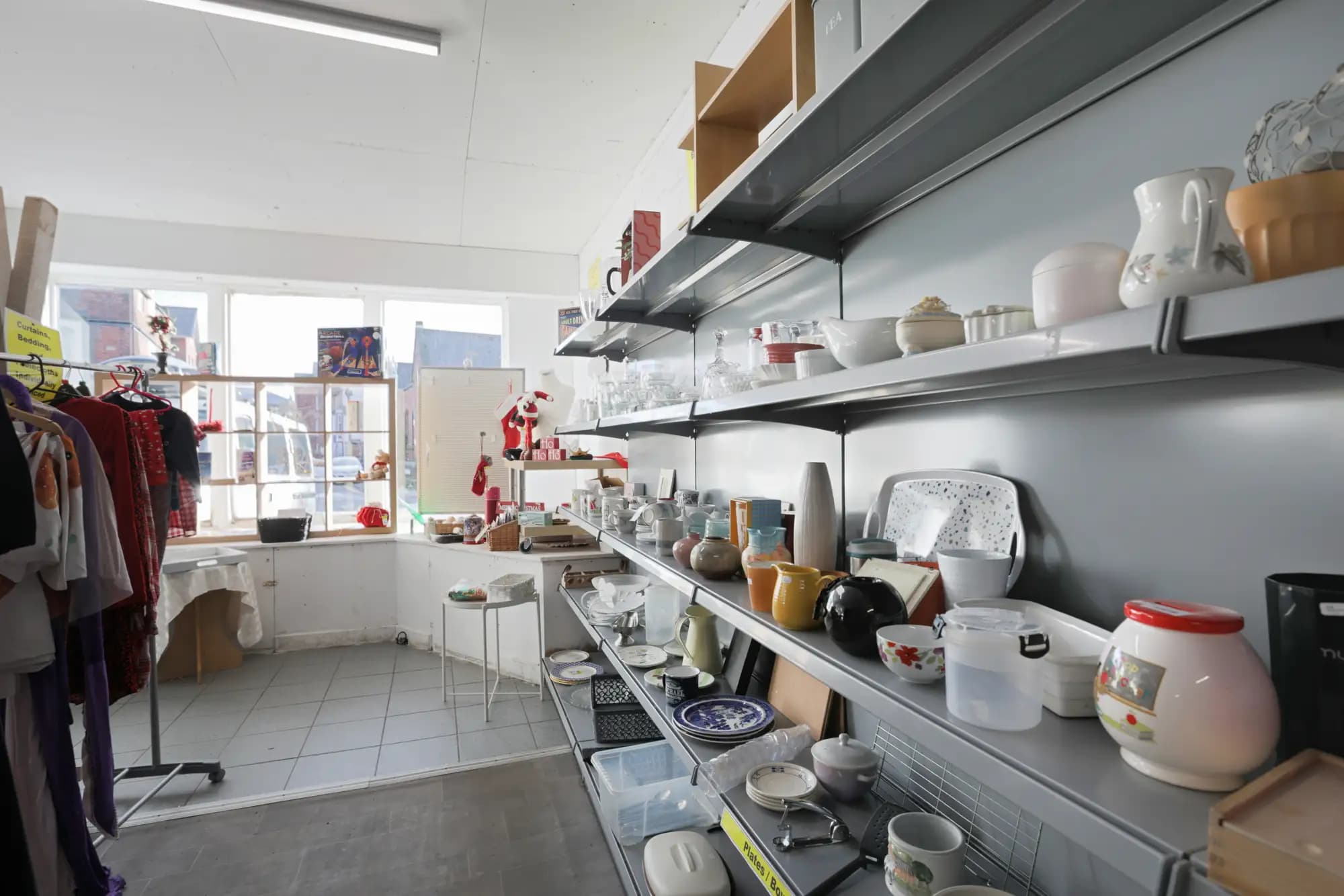 property photo 8 of 13