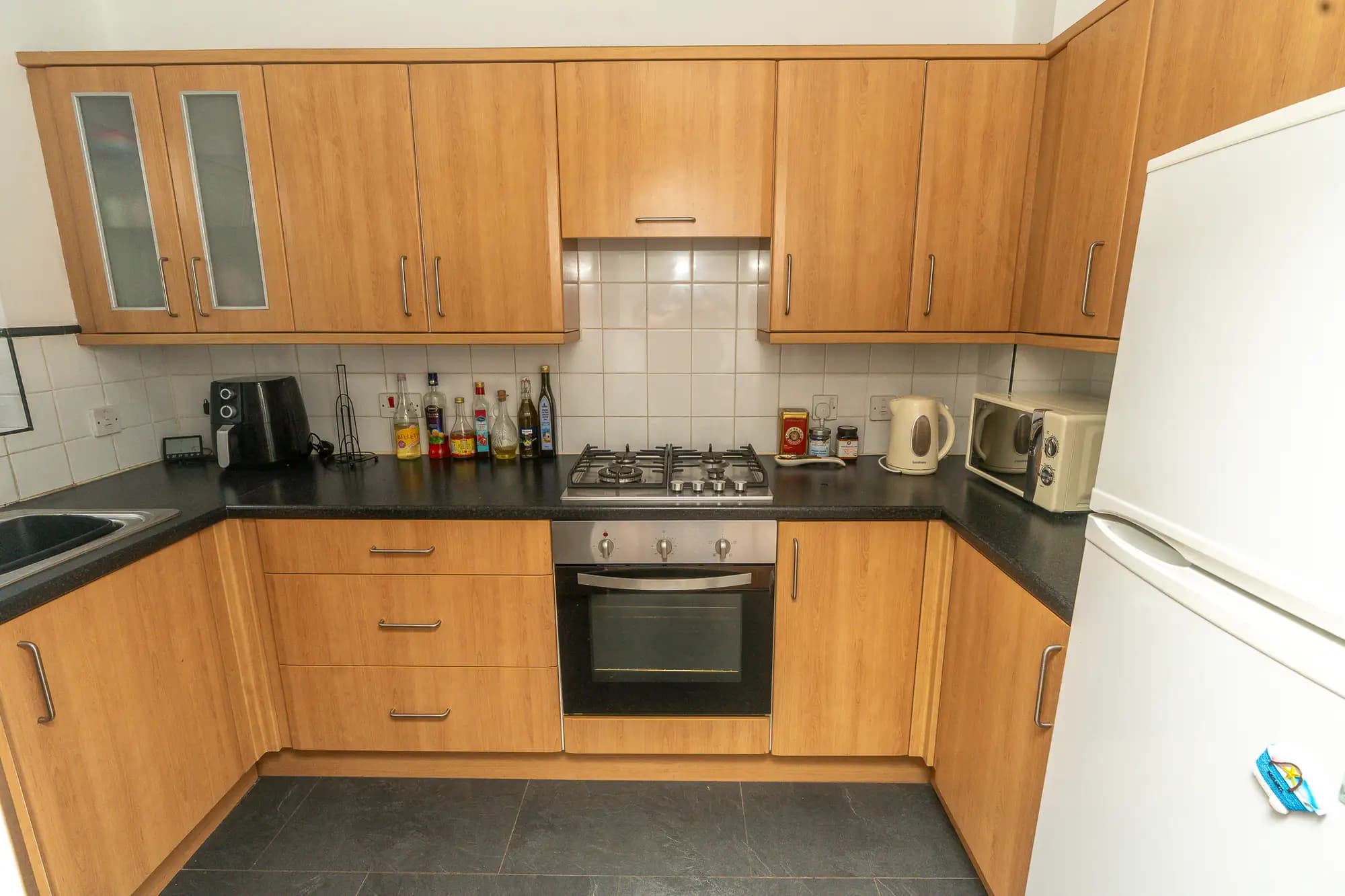 property photo 11 of 26