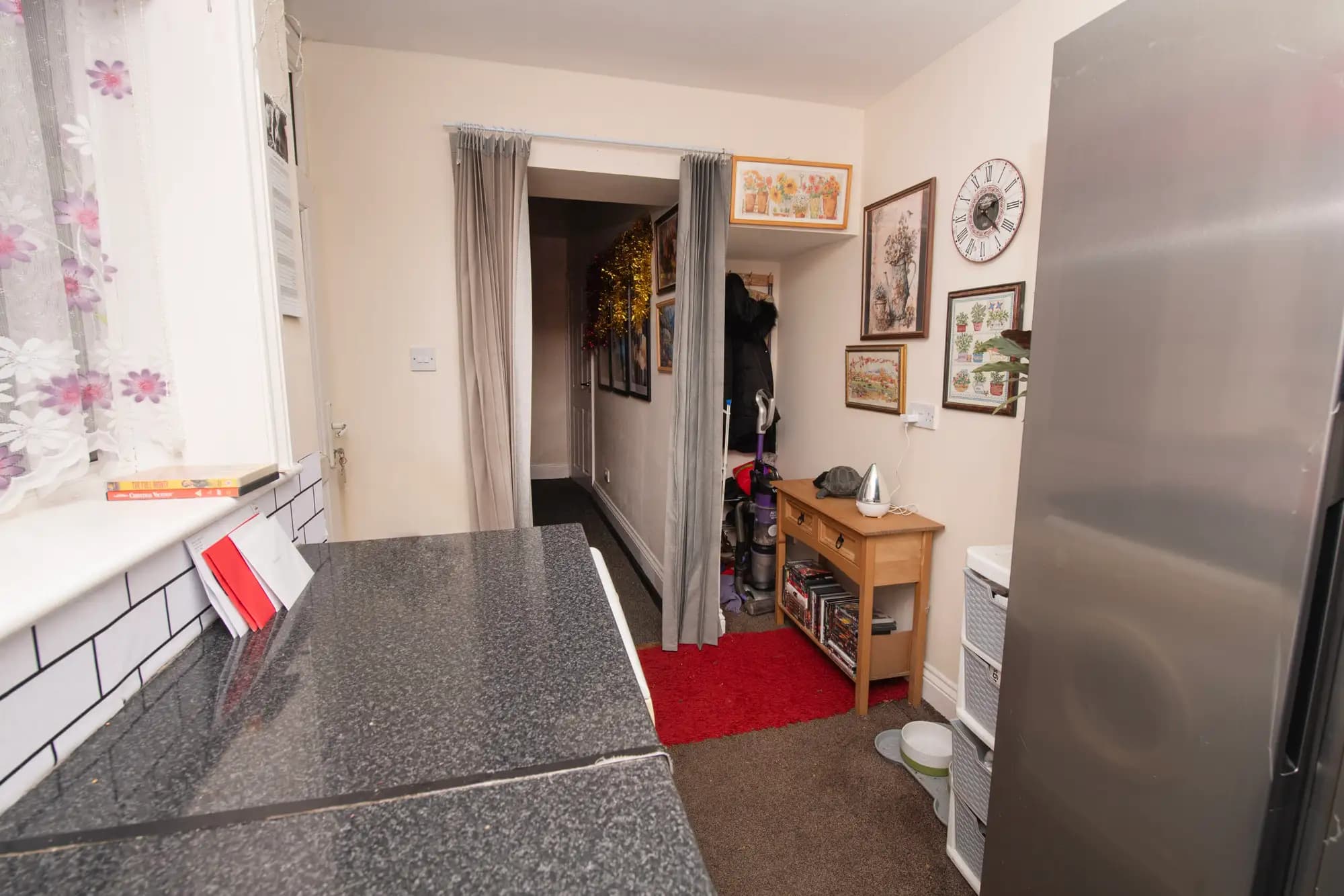 property photo 14 of 22