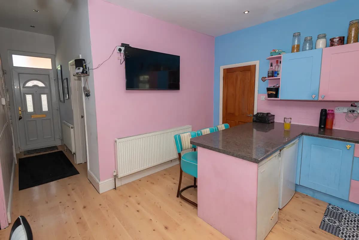 property photo 17 of 55