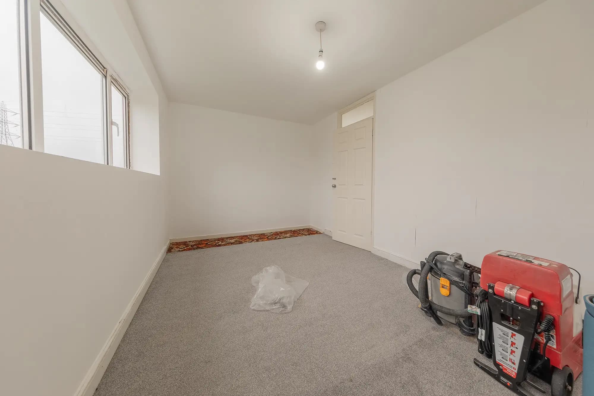 property photo 14 of 20