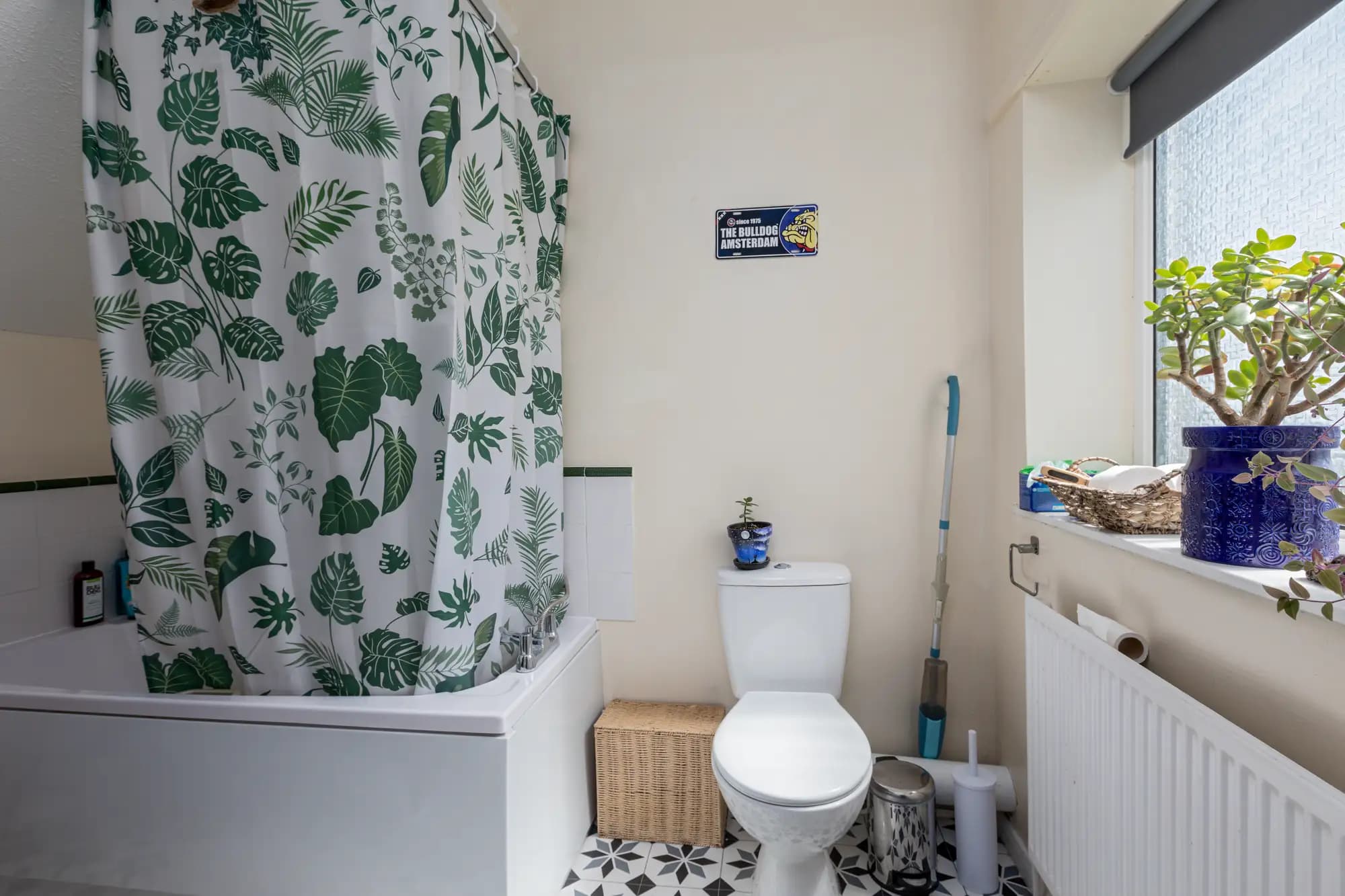 property photo 10 of 26