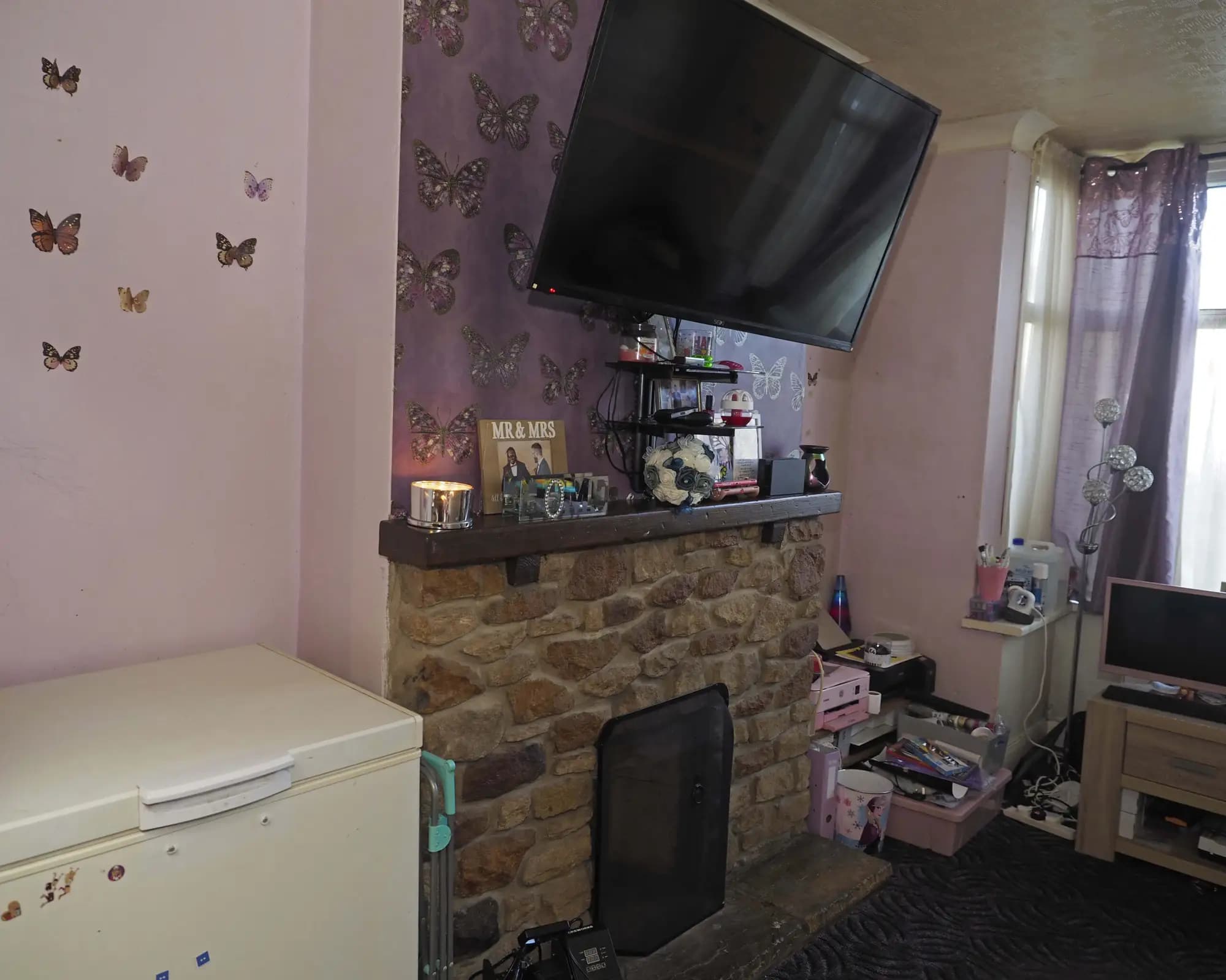 property photo 6 of 29