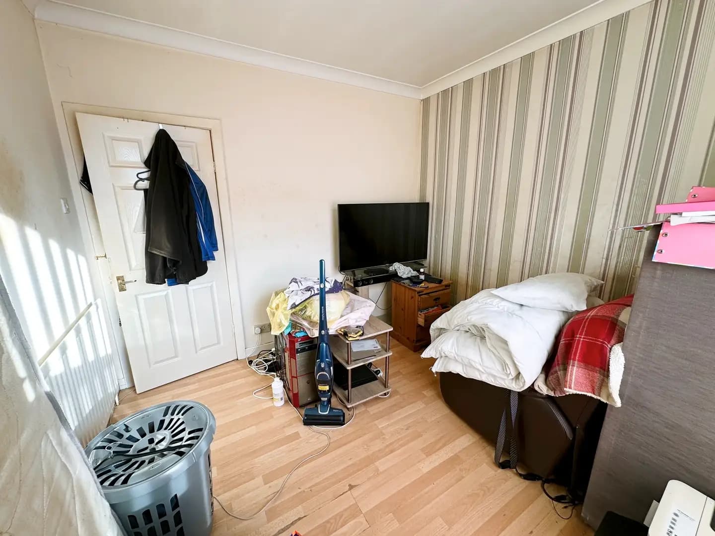 property photo 17 of 30