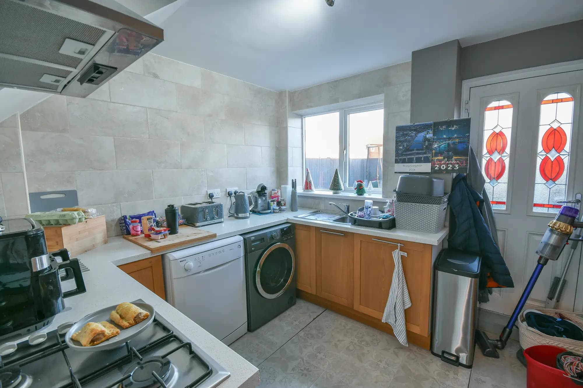 property photo 5 of 19