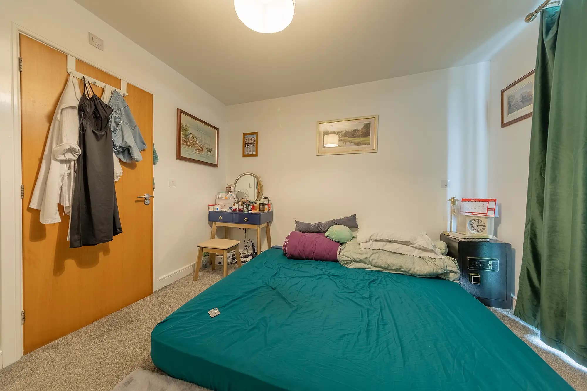 property photo 10 of 21