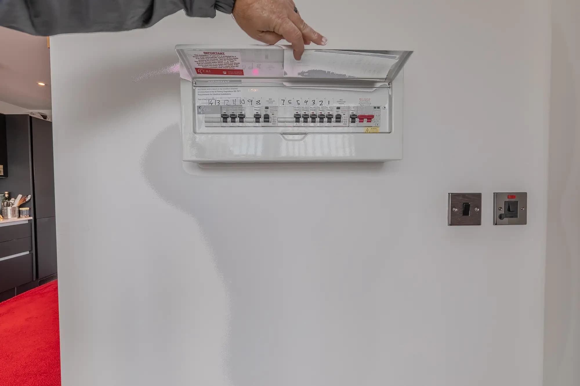 property photo 14 of 16