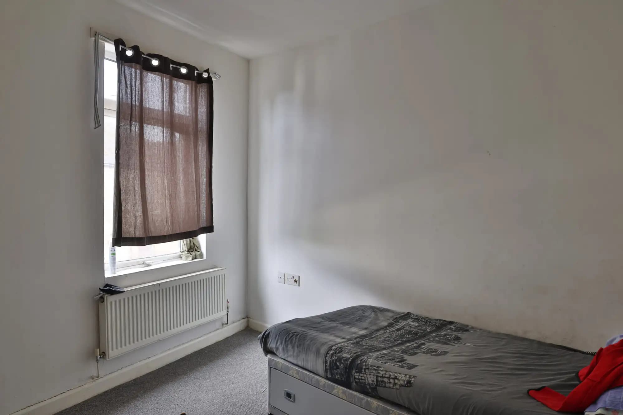 property photo 14 of 20