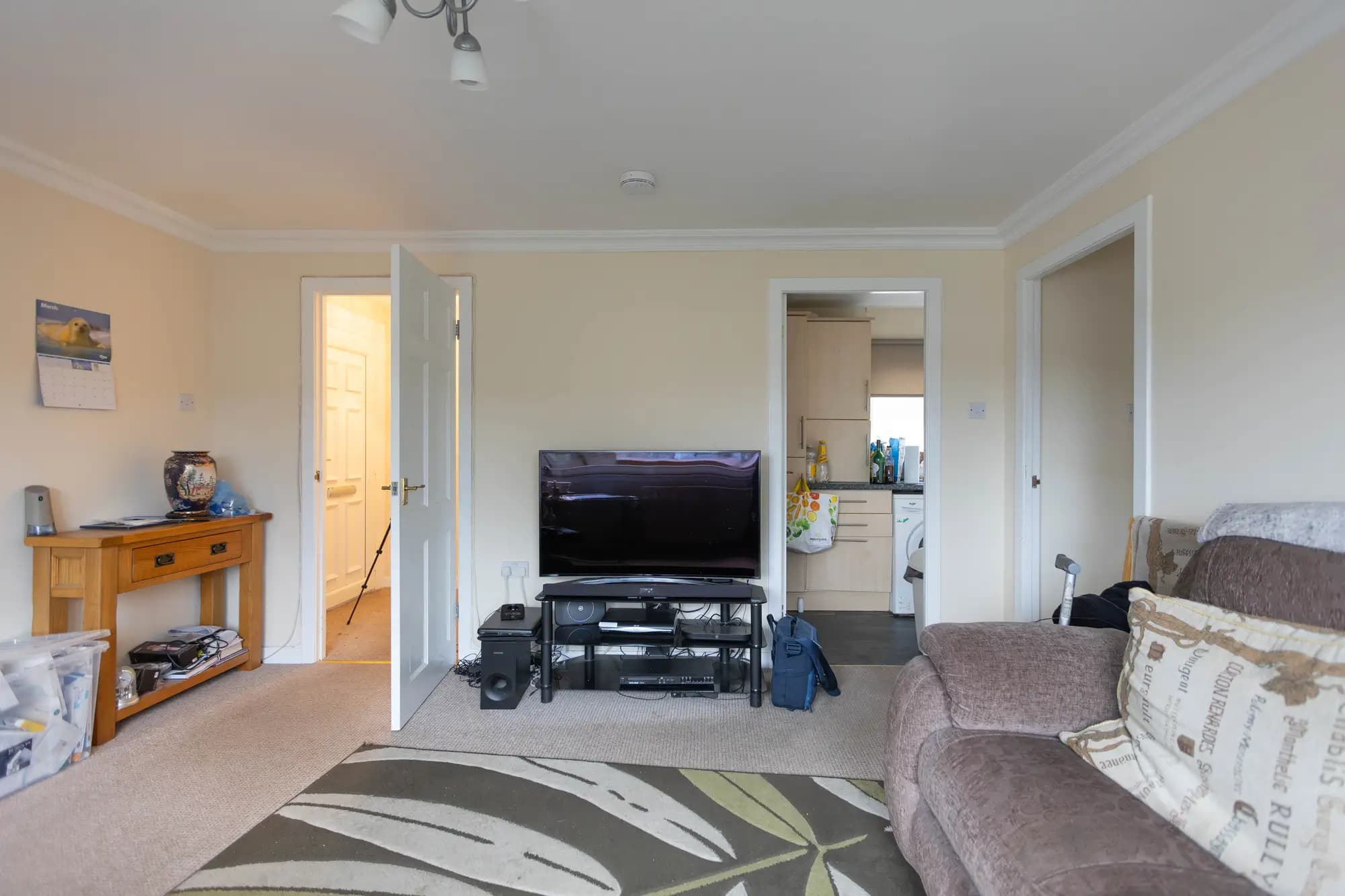 property photo 3 of 20