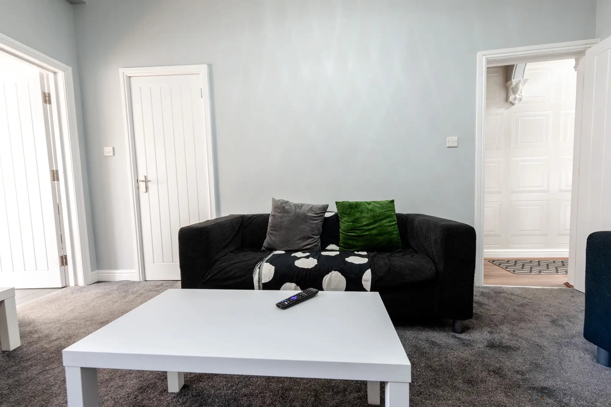 property photo 4 of 43