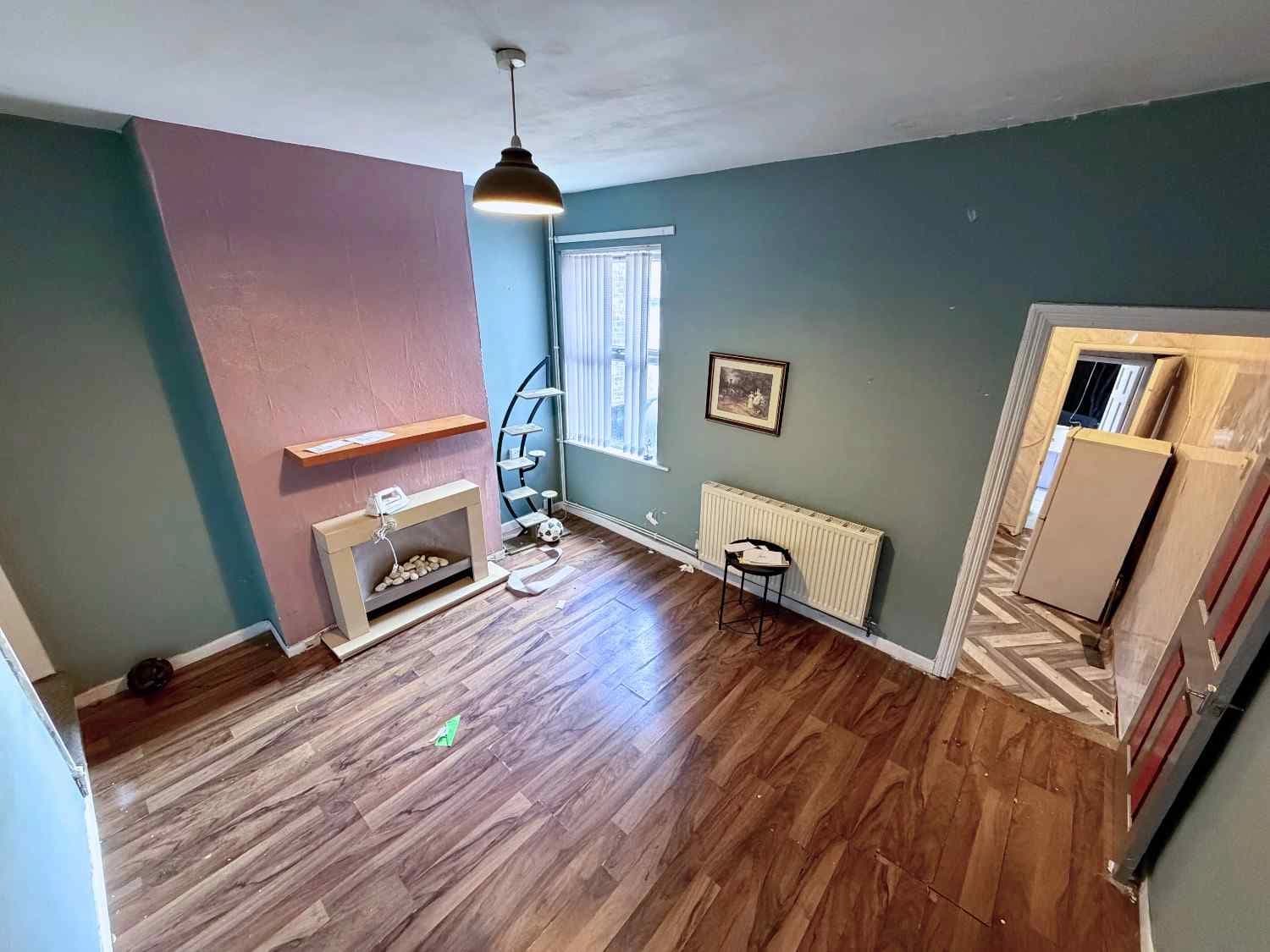 property photo 5 of 29
