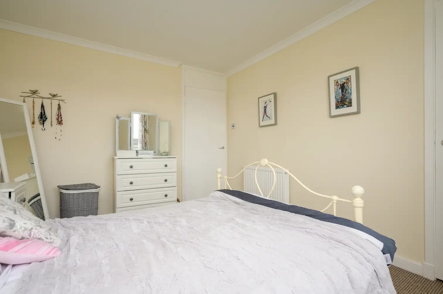 property photo 15 of 19