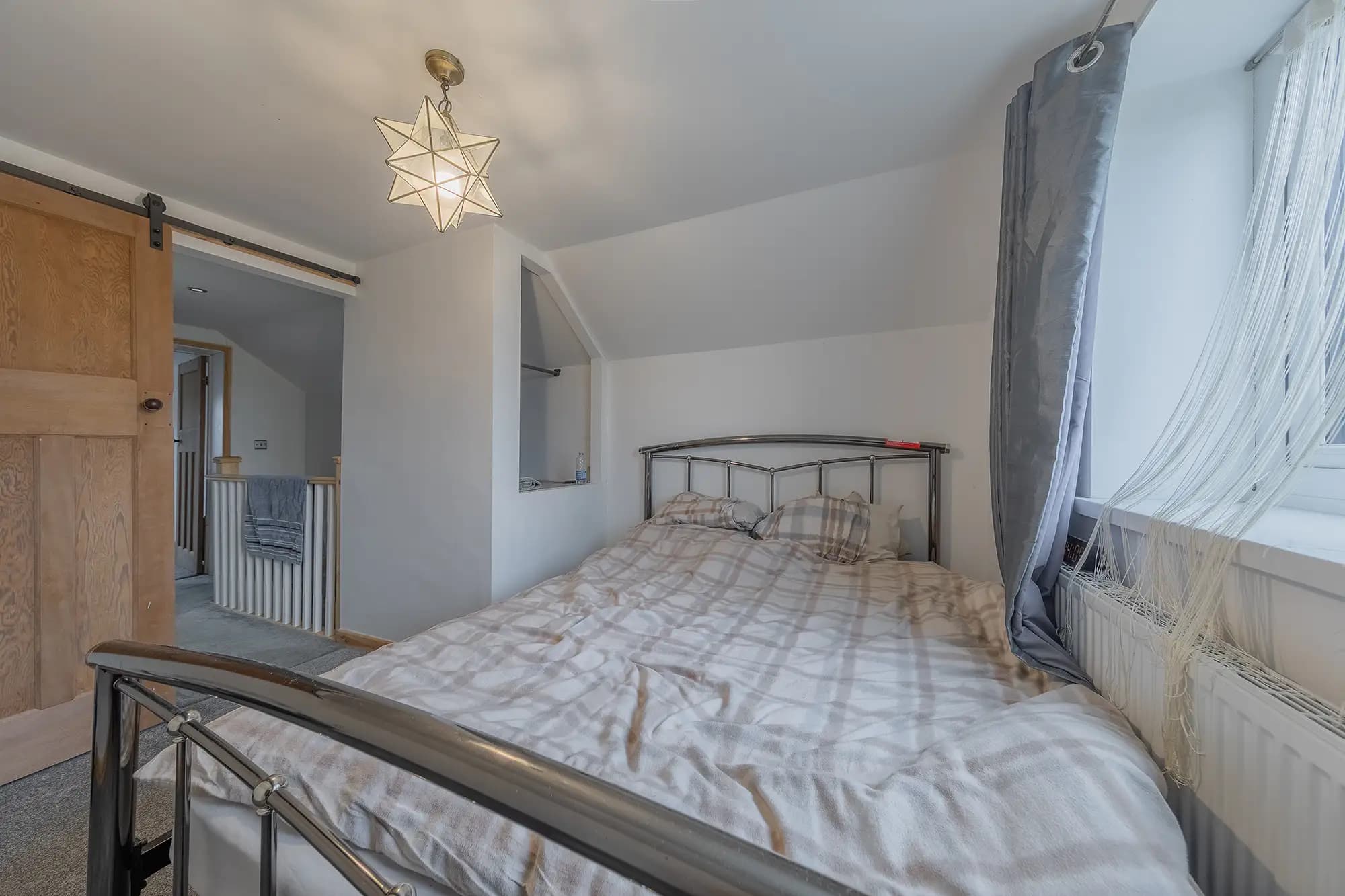 property photo 13 of 23