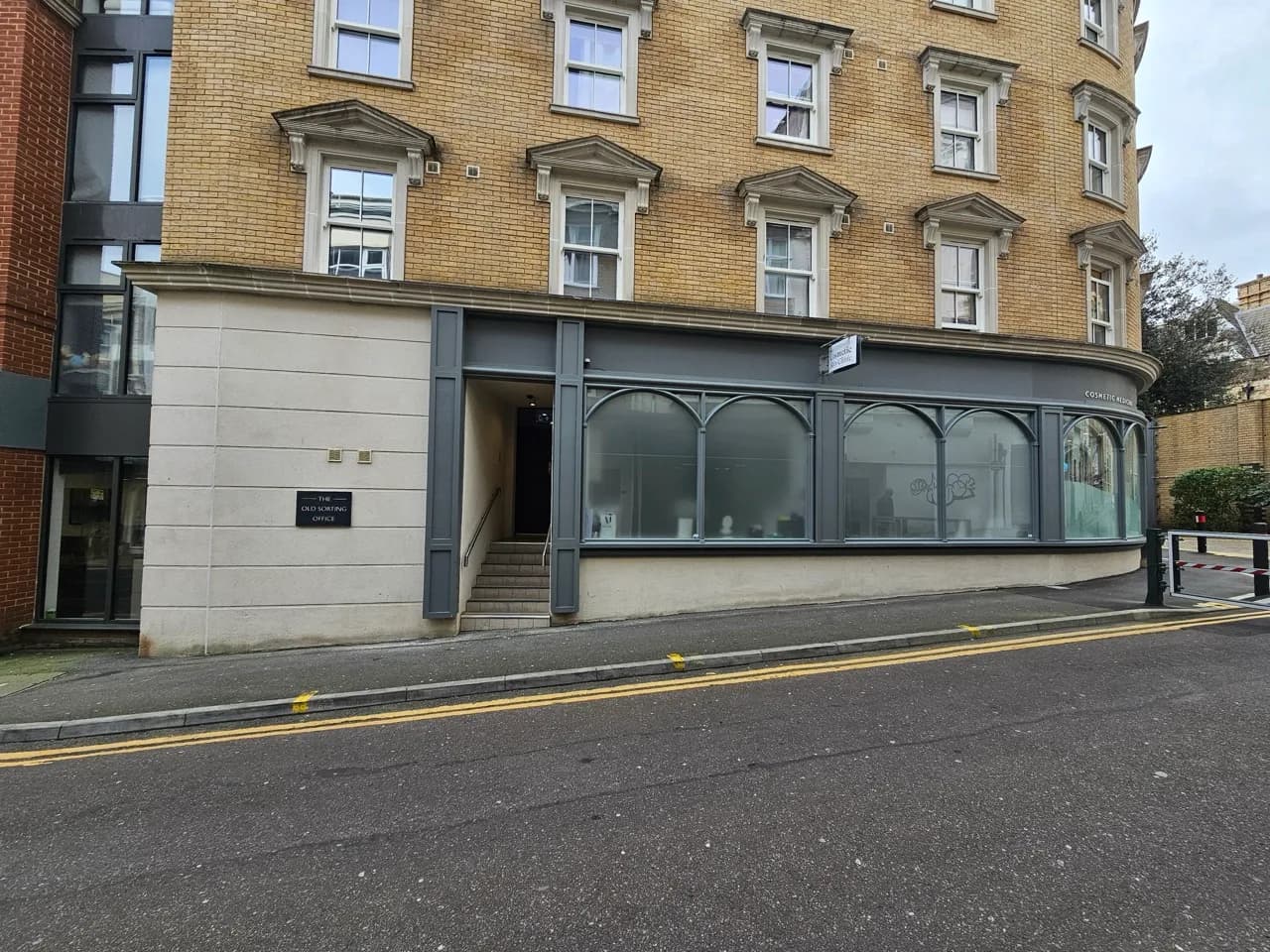 property photo 14 of 16