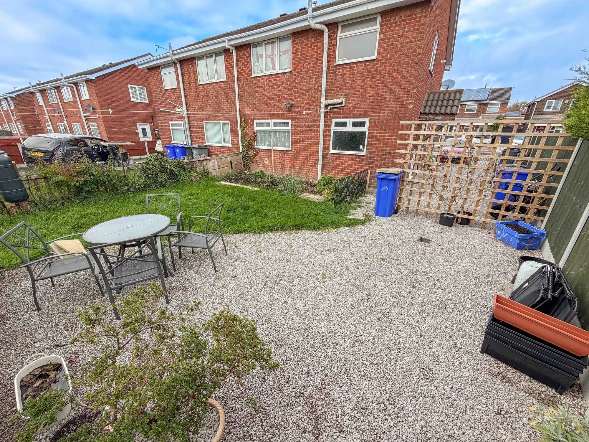 property photo 17 of 18