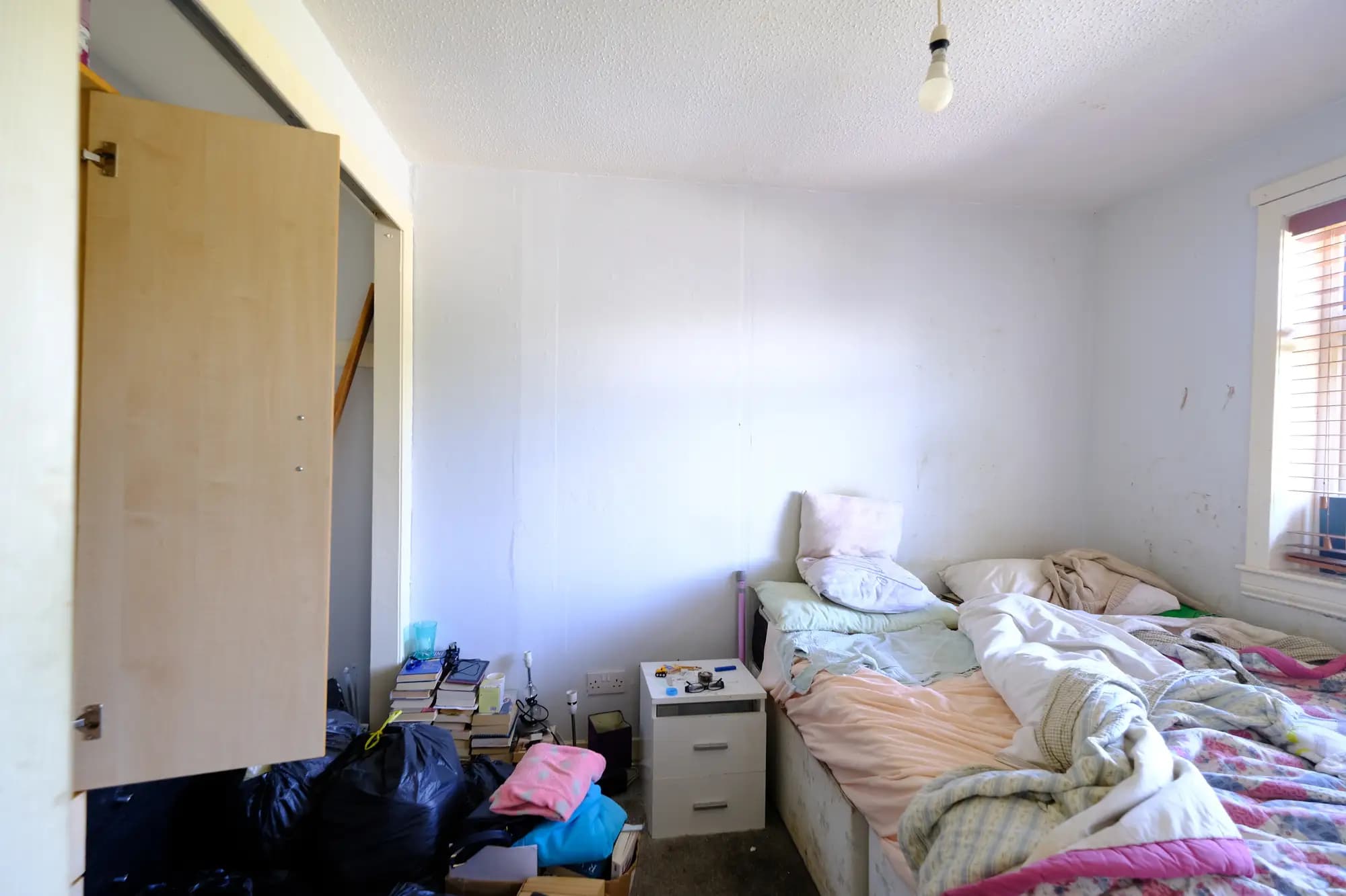 property photo 10 of 18