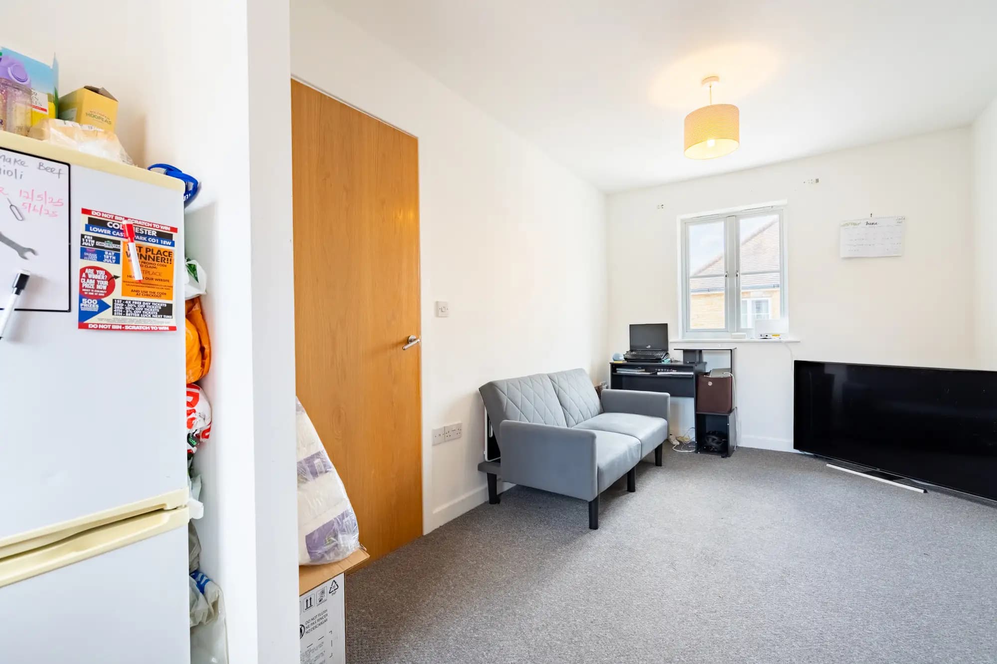 property photo 4 of 18