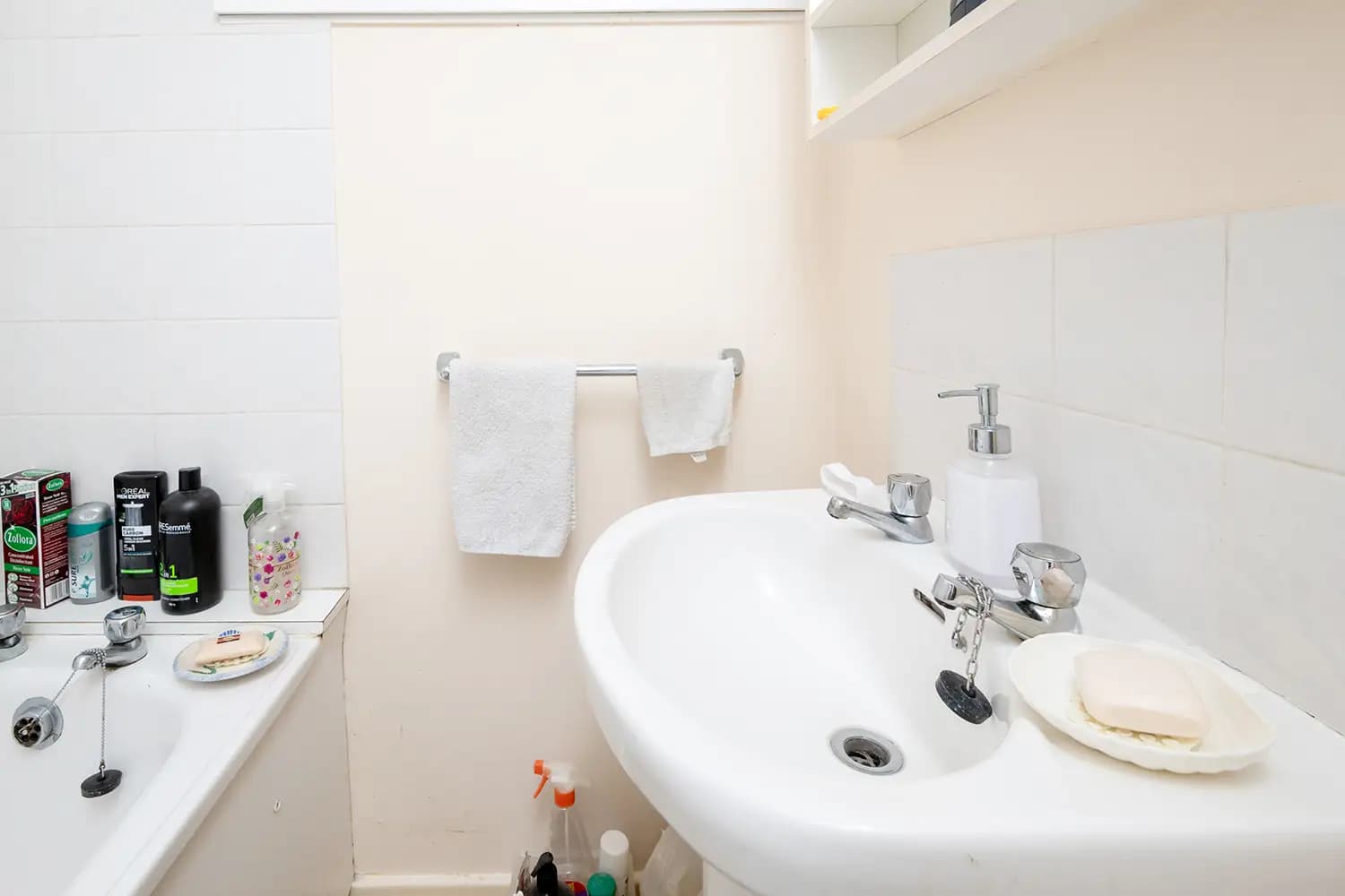 property photo 11 of 26
