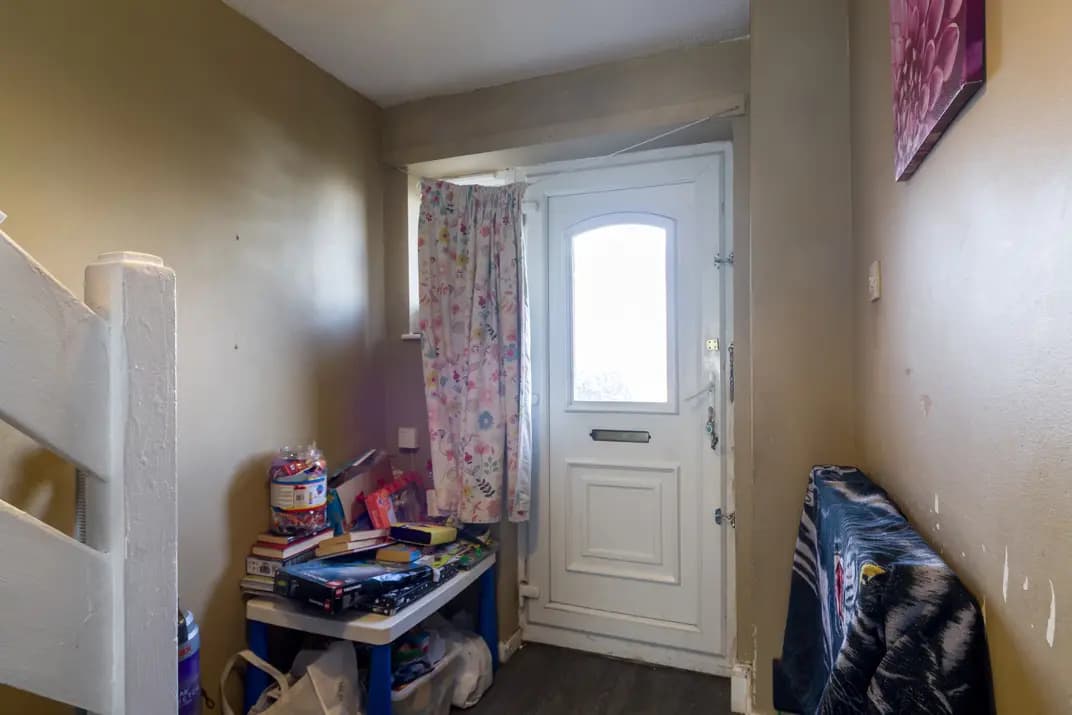 property photo 18 of 24