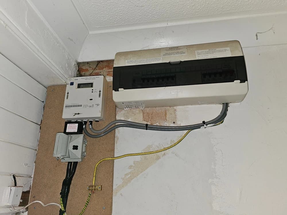 property photo 15 of 17