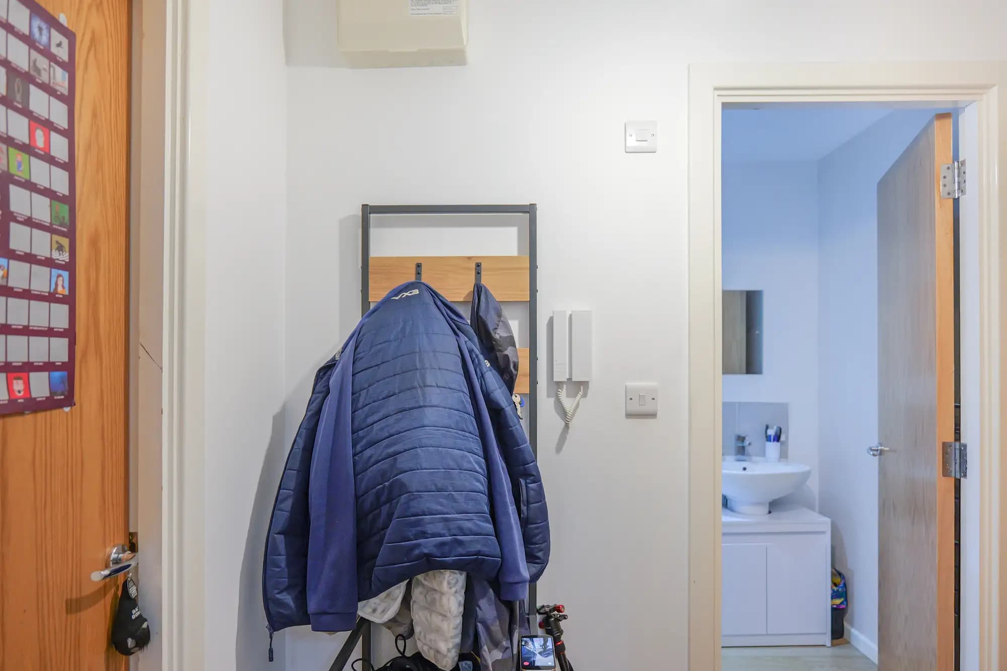 property photo 11 of 20