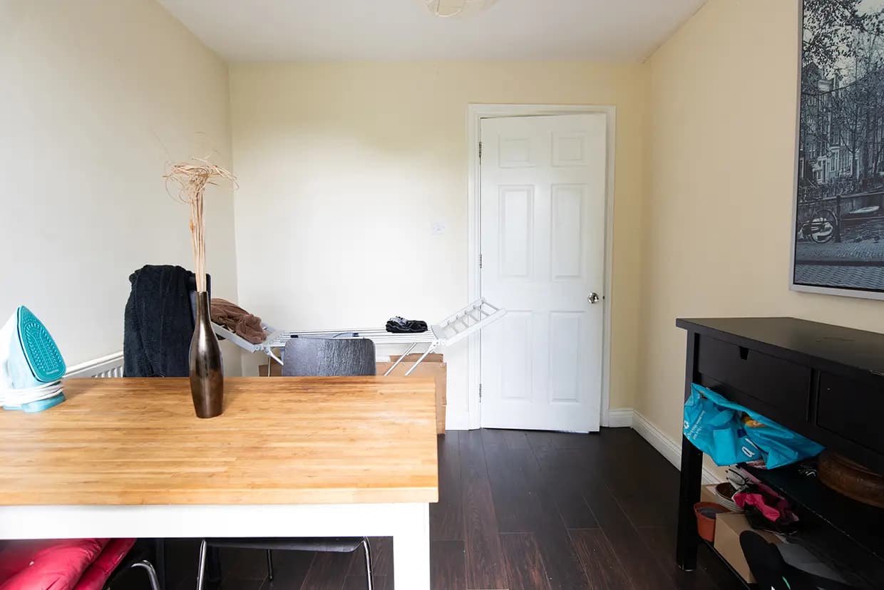 property photo 4 of 28