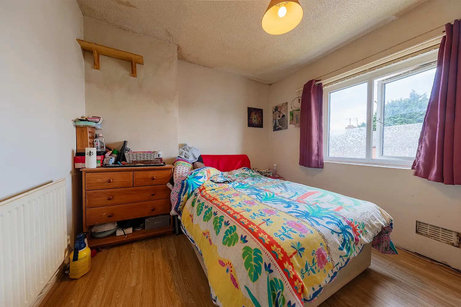 property photo 8 of 17