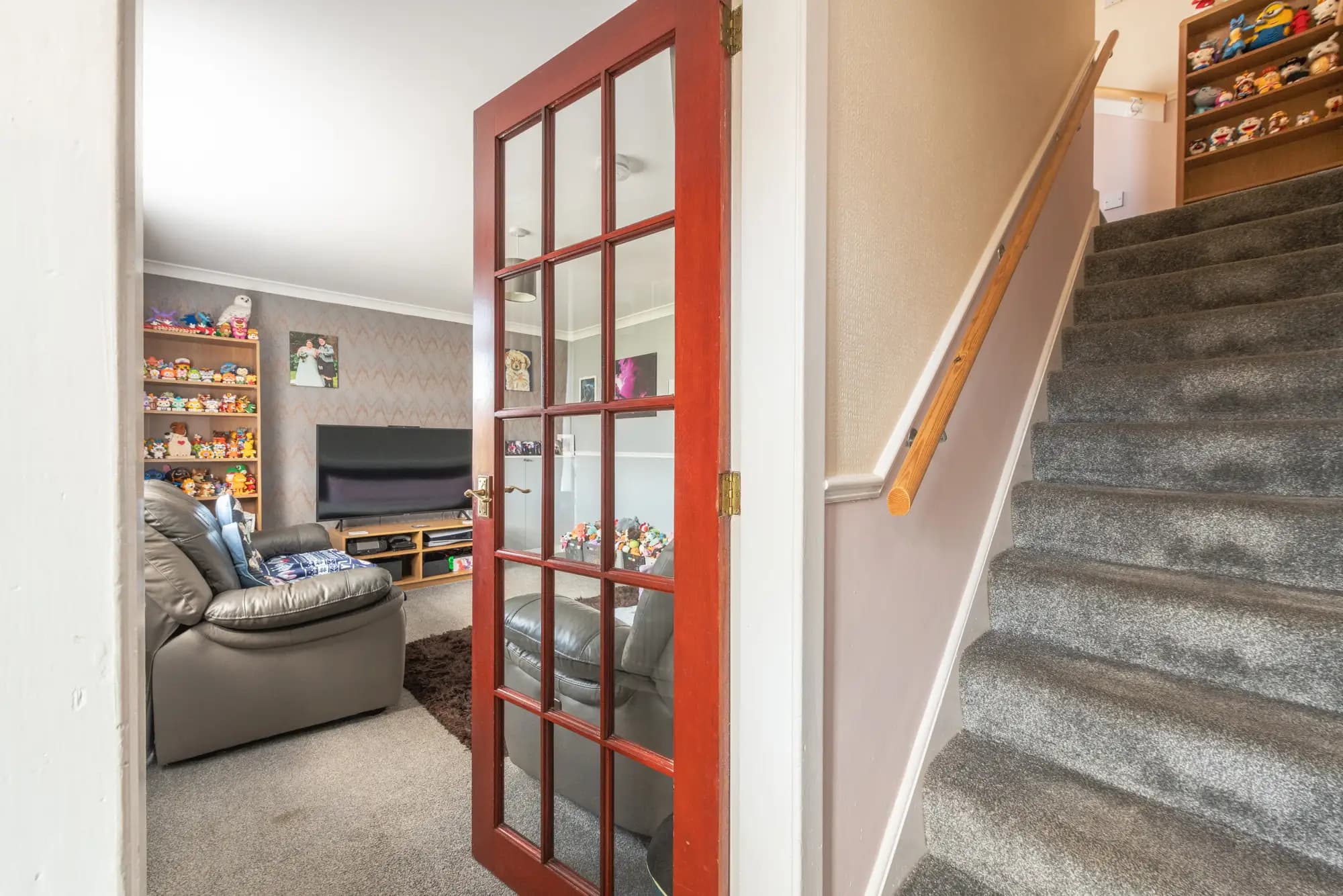 property photo 25 of 33