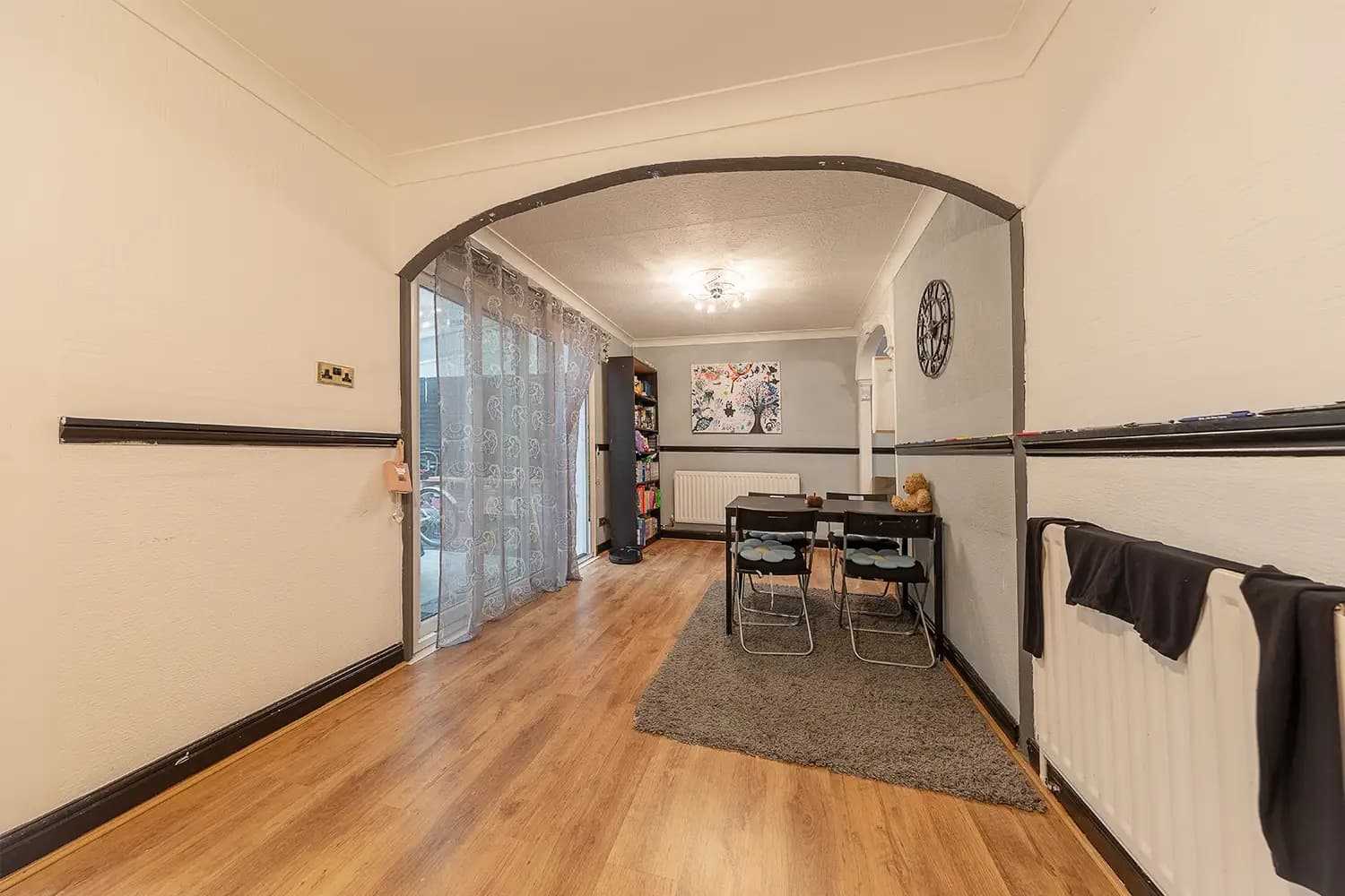 property photo 11 of 40