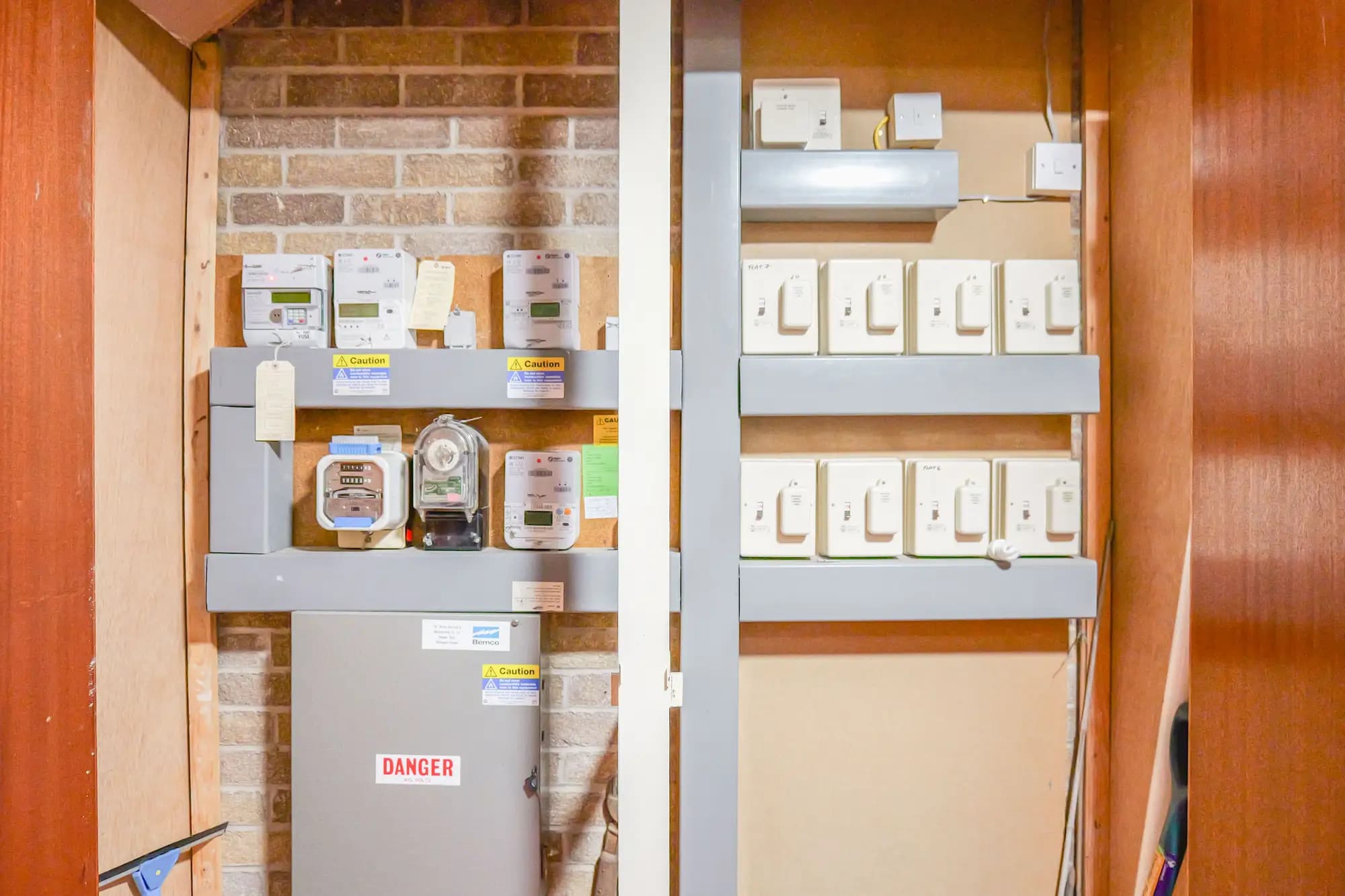 property photo 13 of 20