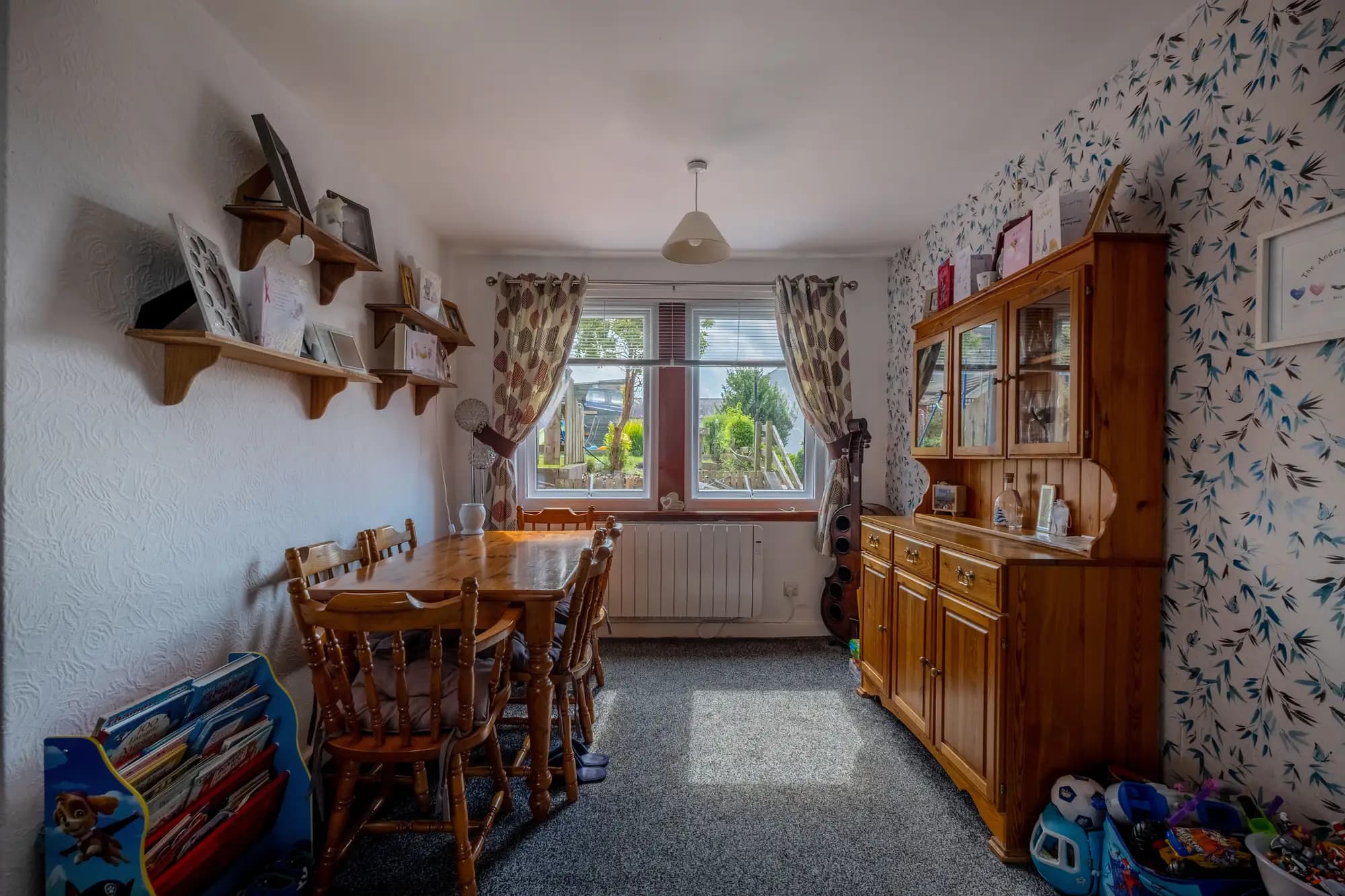 property photo 5 of 30