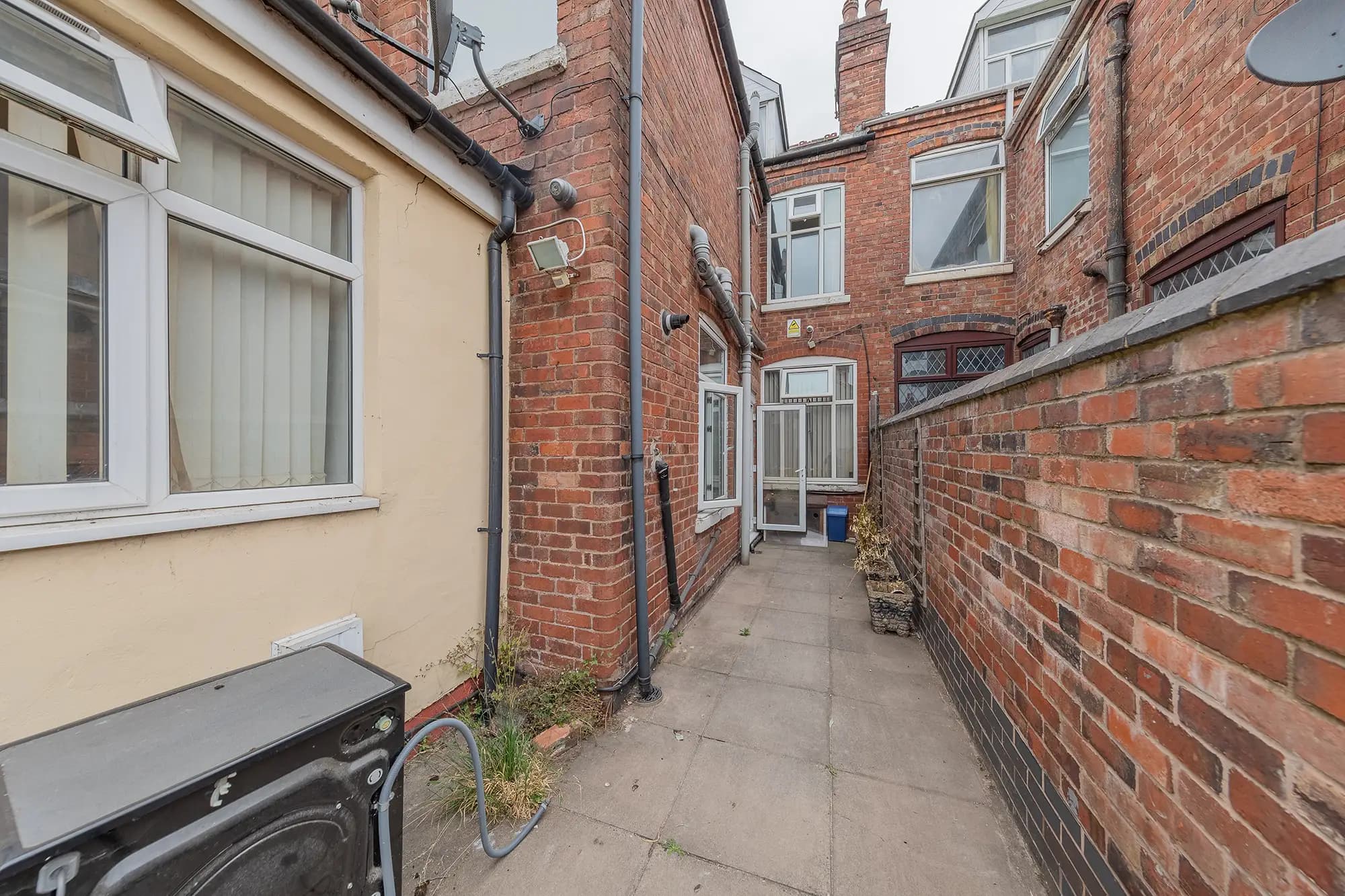 property photo 18 of 19
