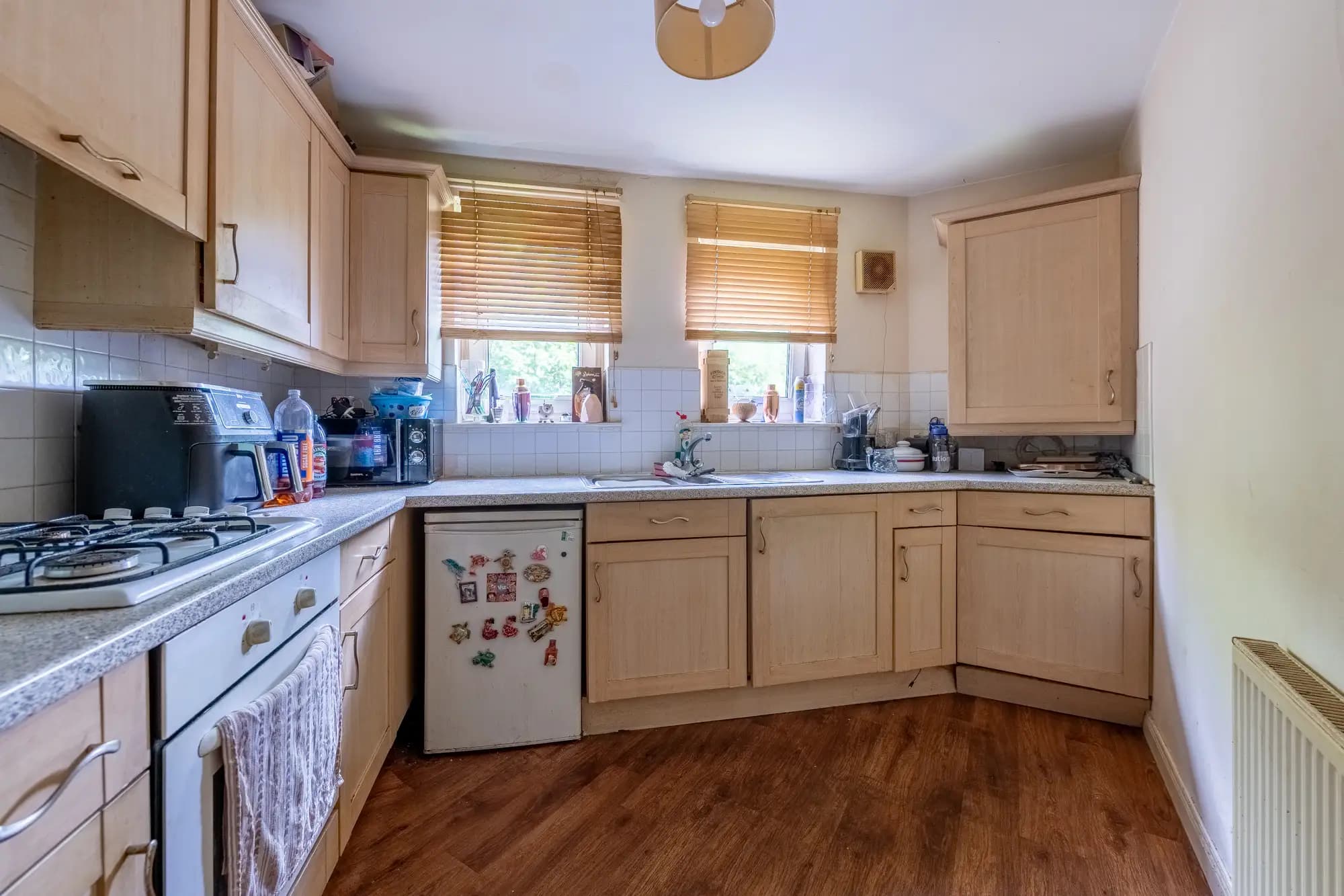 property photo 5 of 16