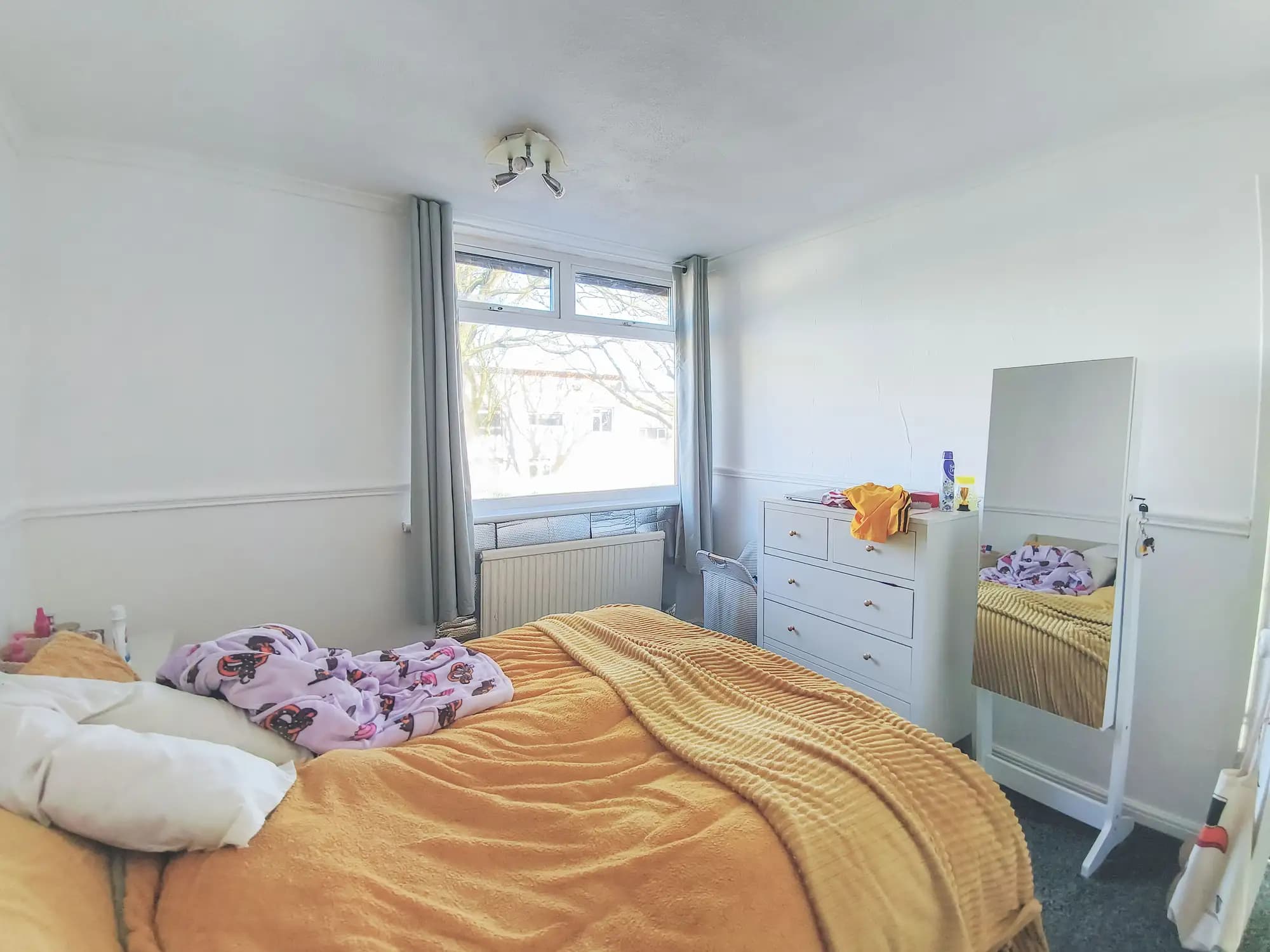 property photo 9 of 15