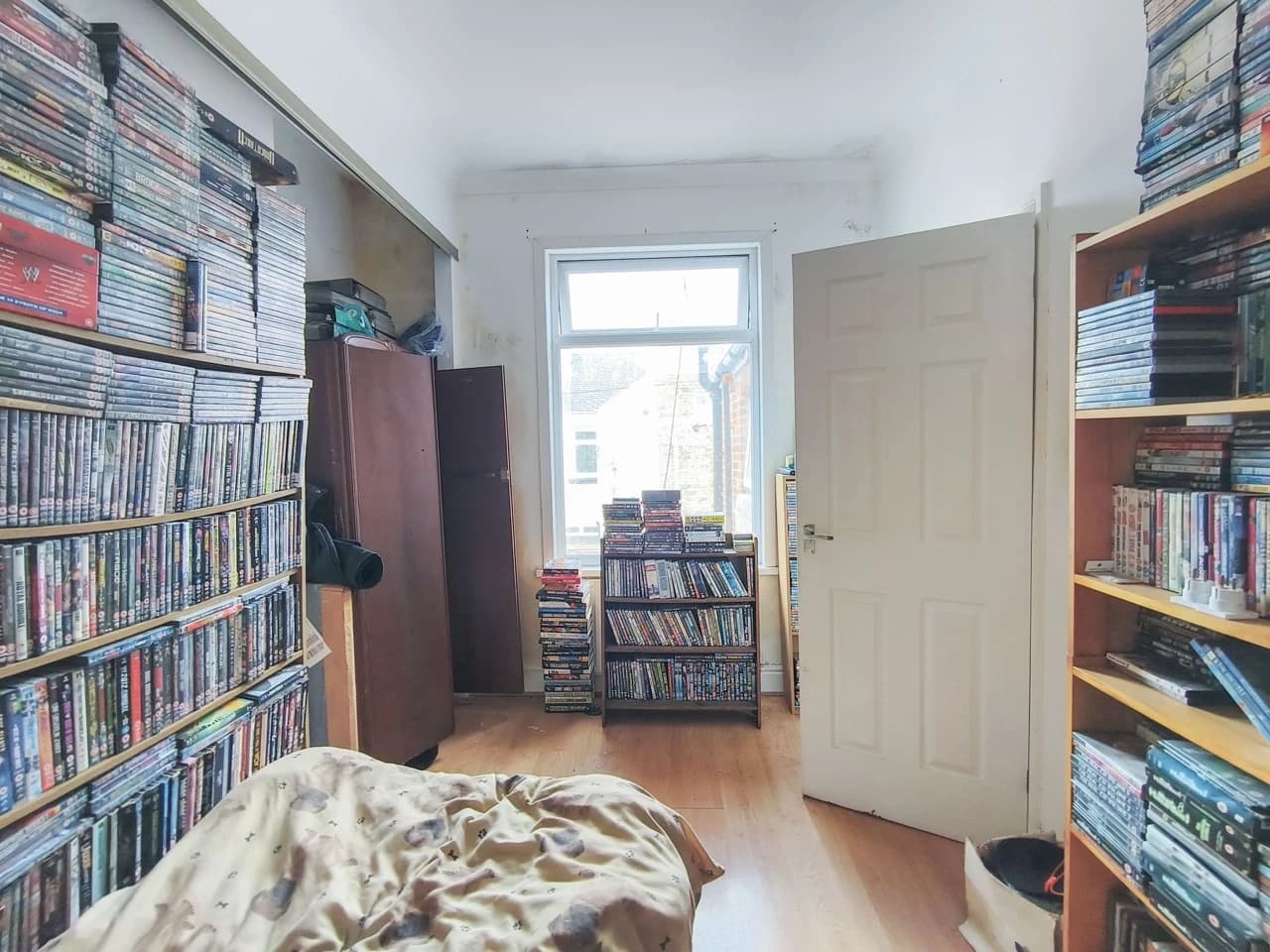 property photo 12 of 15