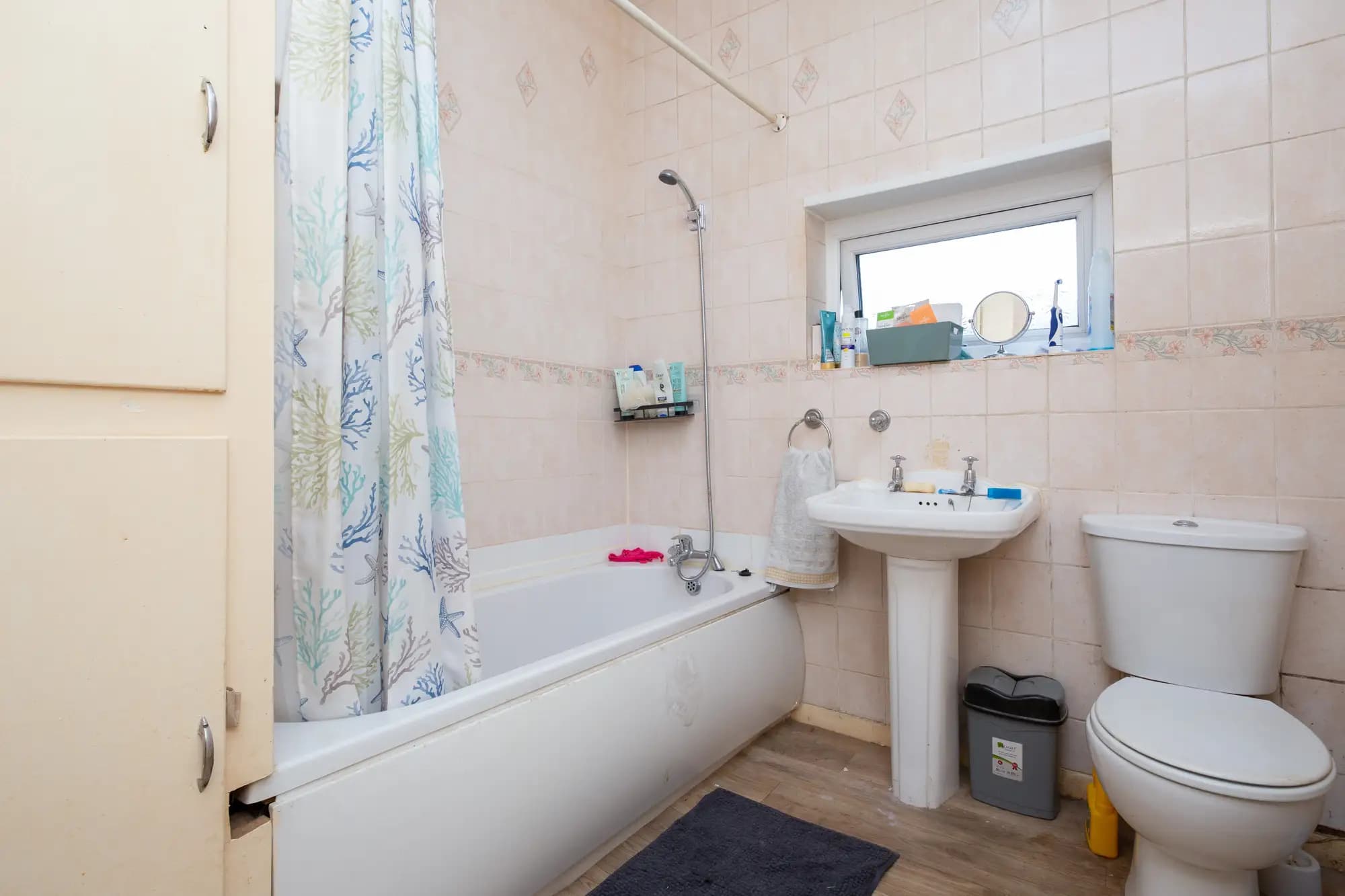 property photo 7 of 22