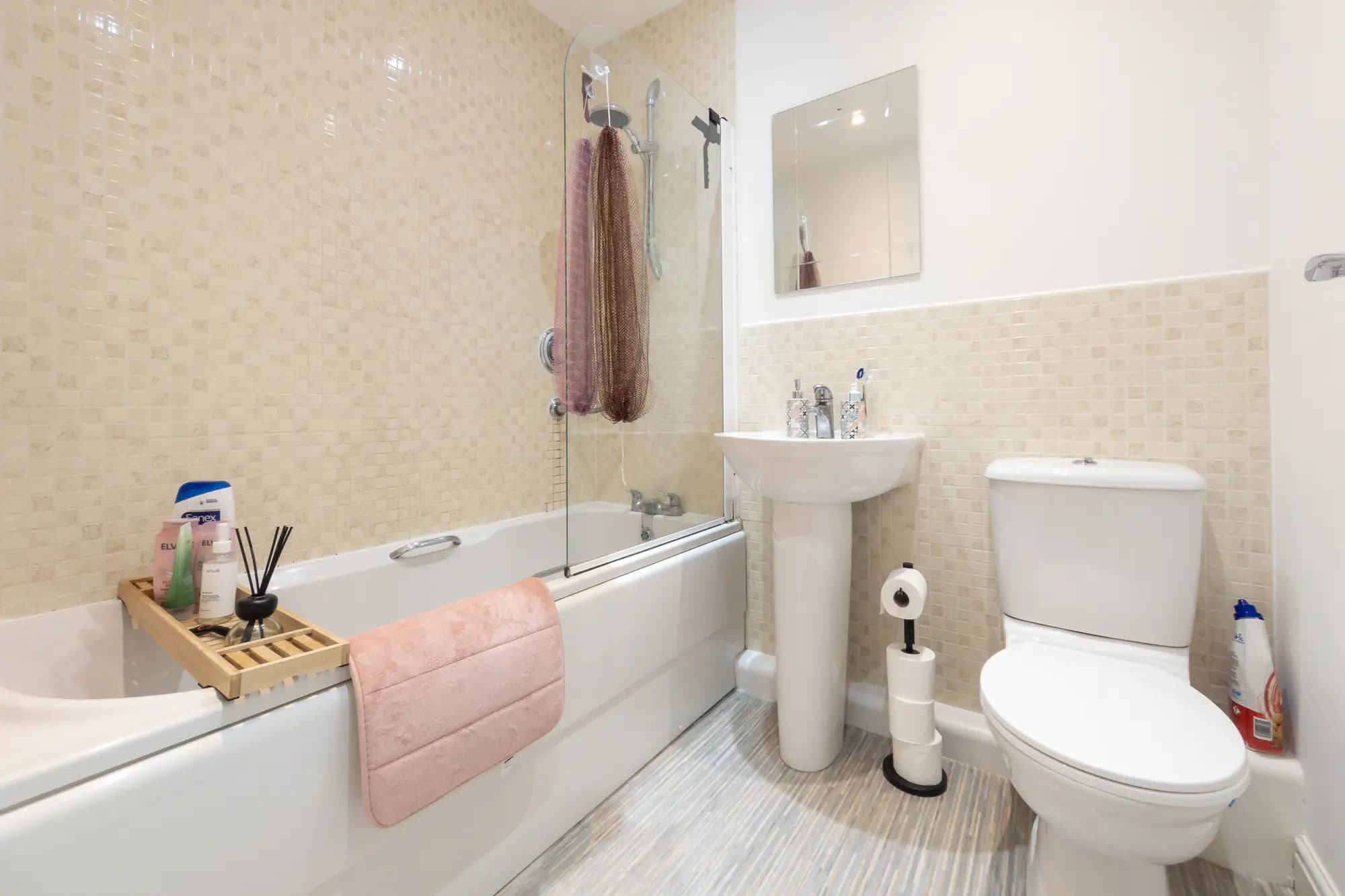 property photo 8 of 23