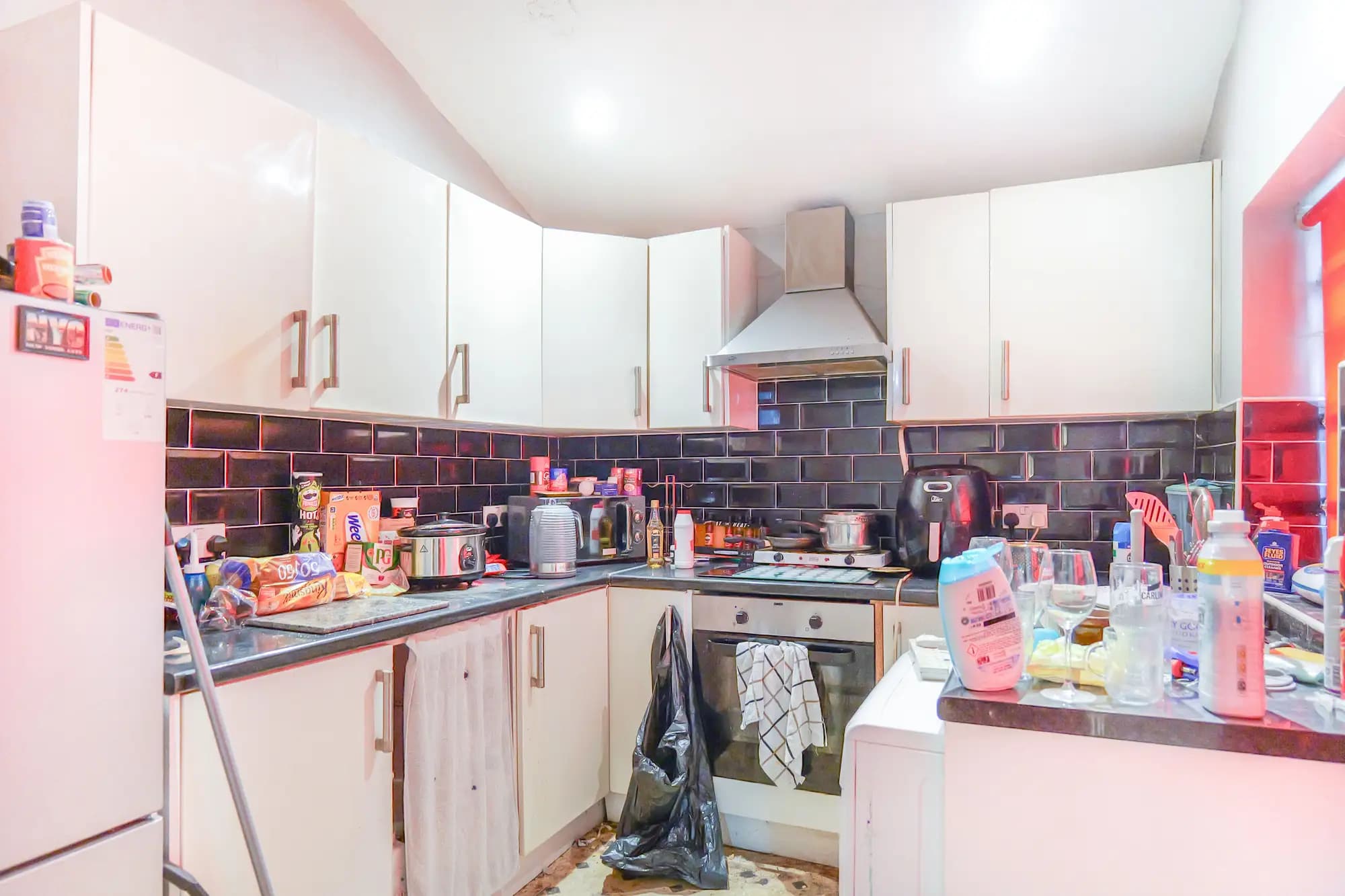 property photo 5 of 19