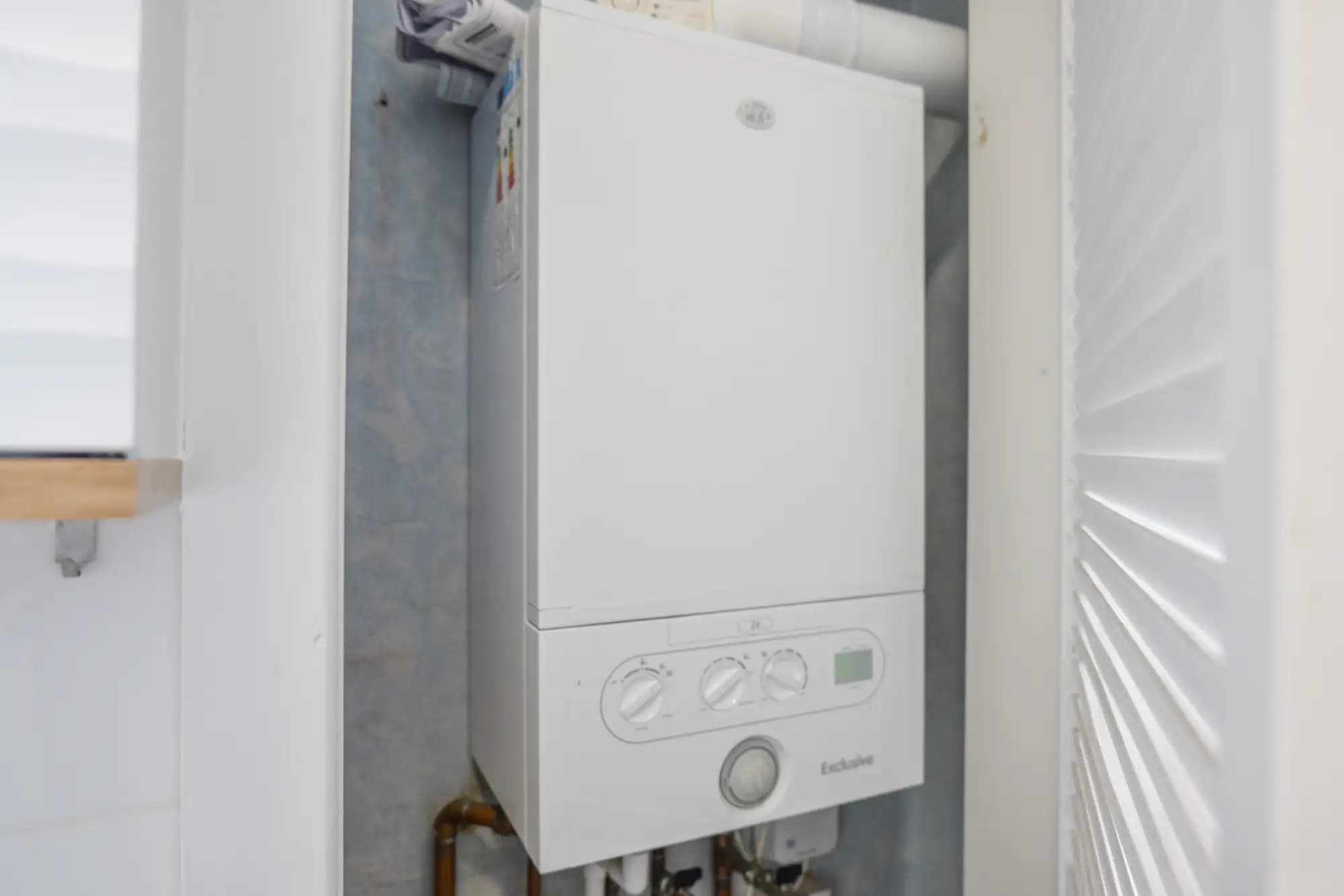 property photo 13 of 18