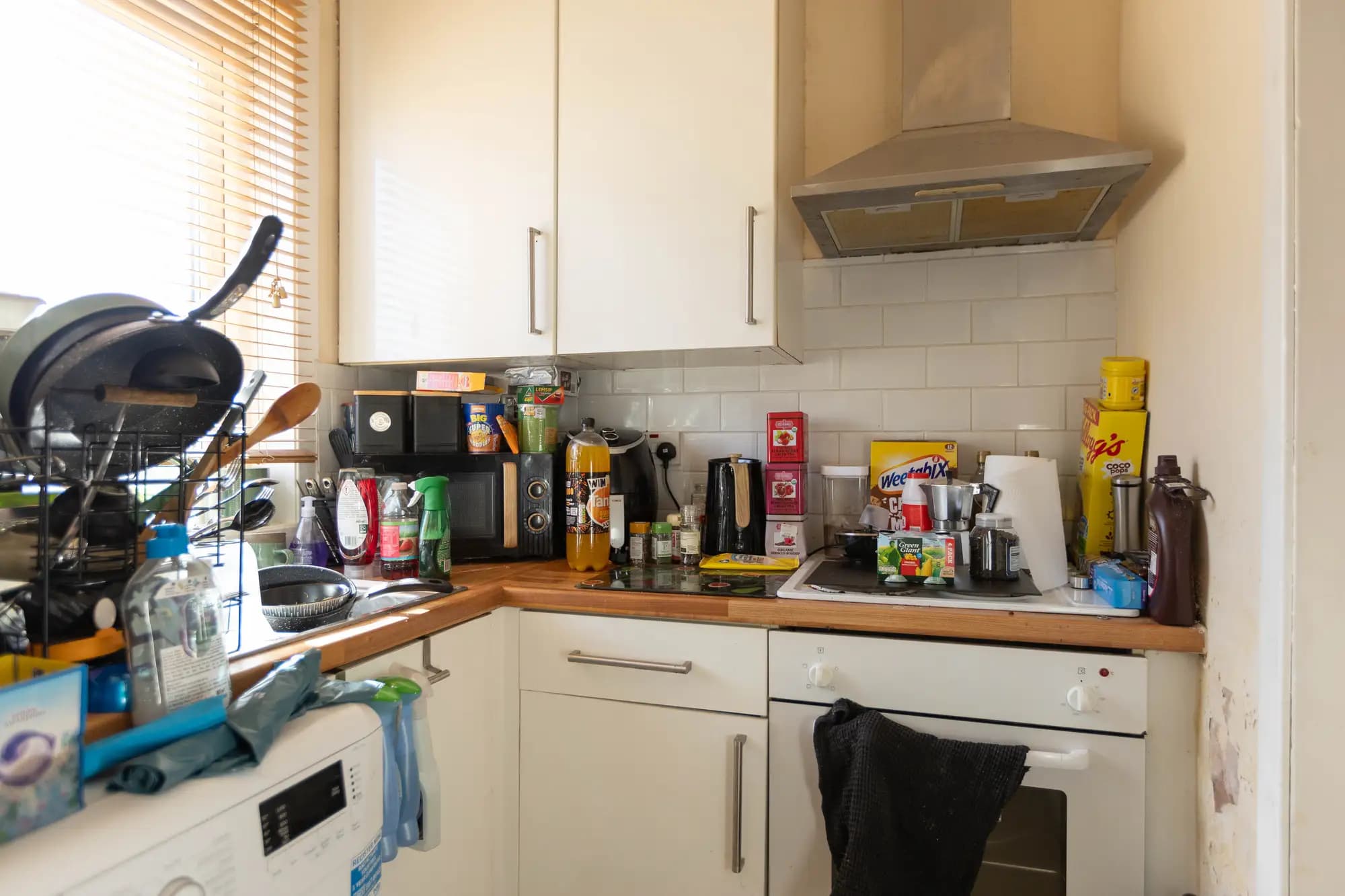 property photo 5 of 17