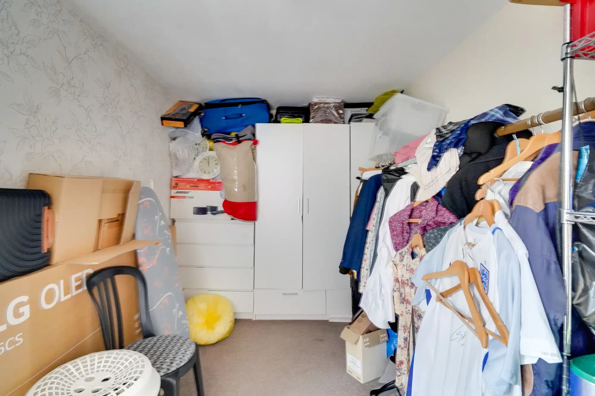property photo 25 of 41