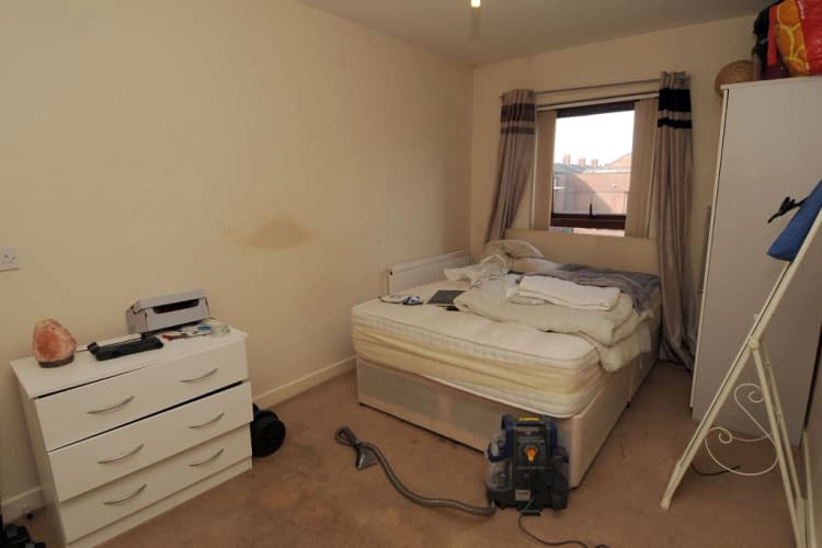 property photo 10 of 13