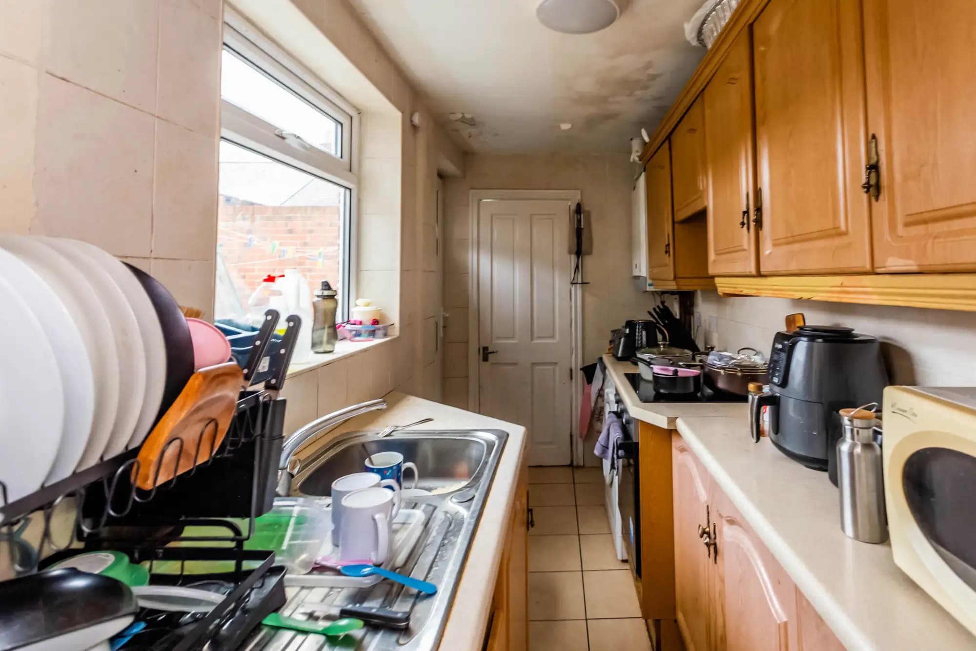 property photo 5 of 14