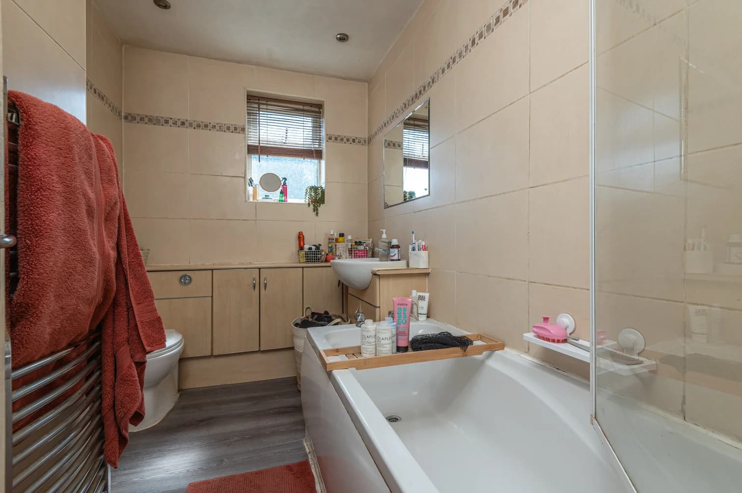 property photo 6 of 16