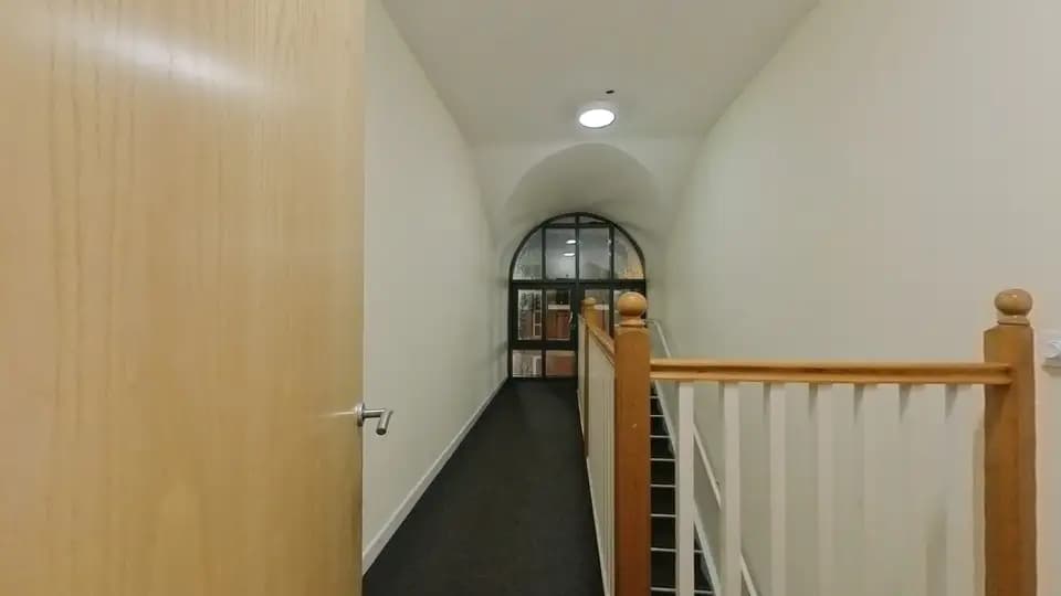 property photo 22 of 26