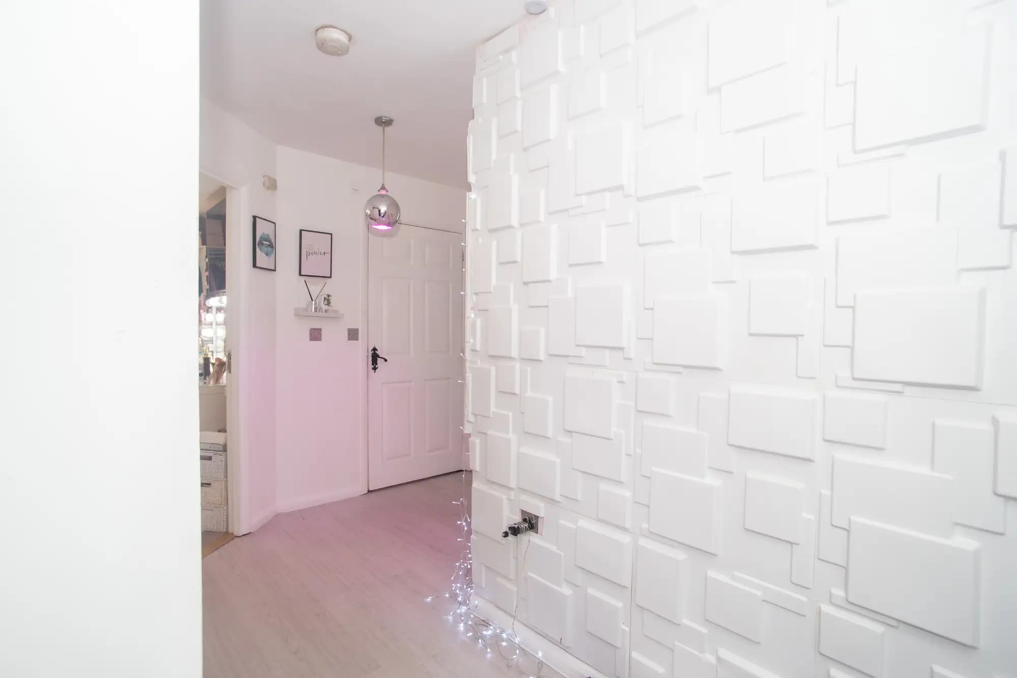 property photo 12 of 17