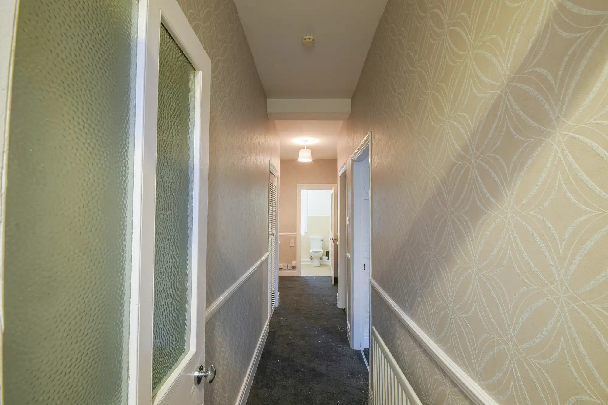 property photo 11 of 14