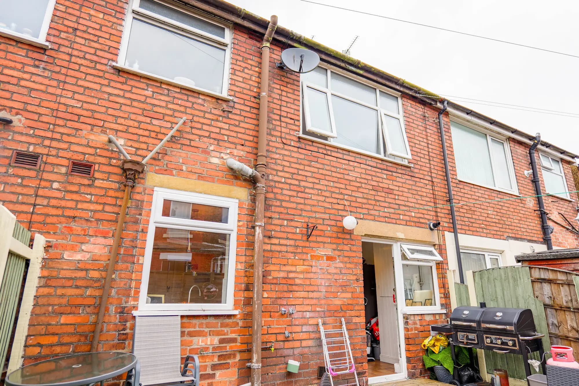 property photo 18 of 21